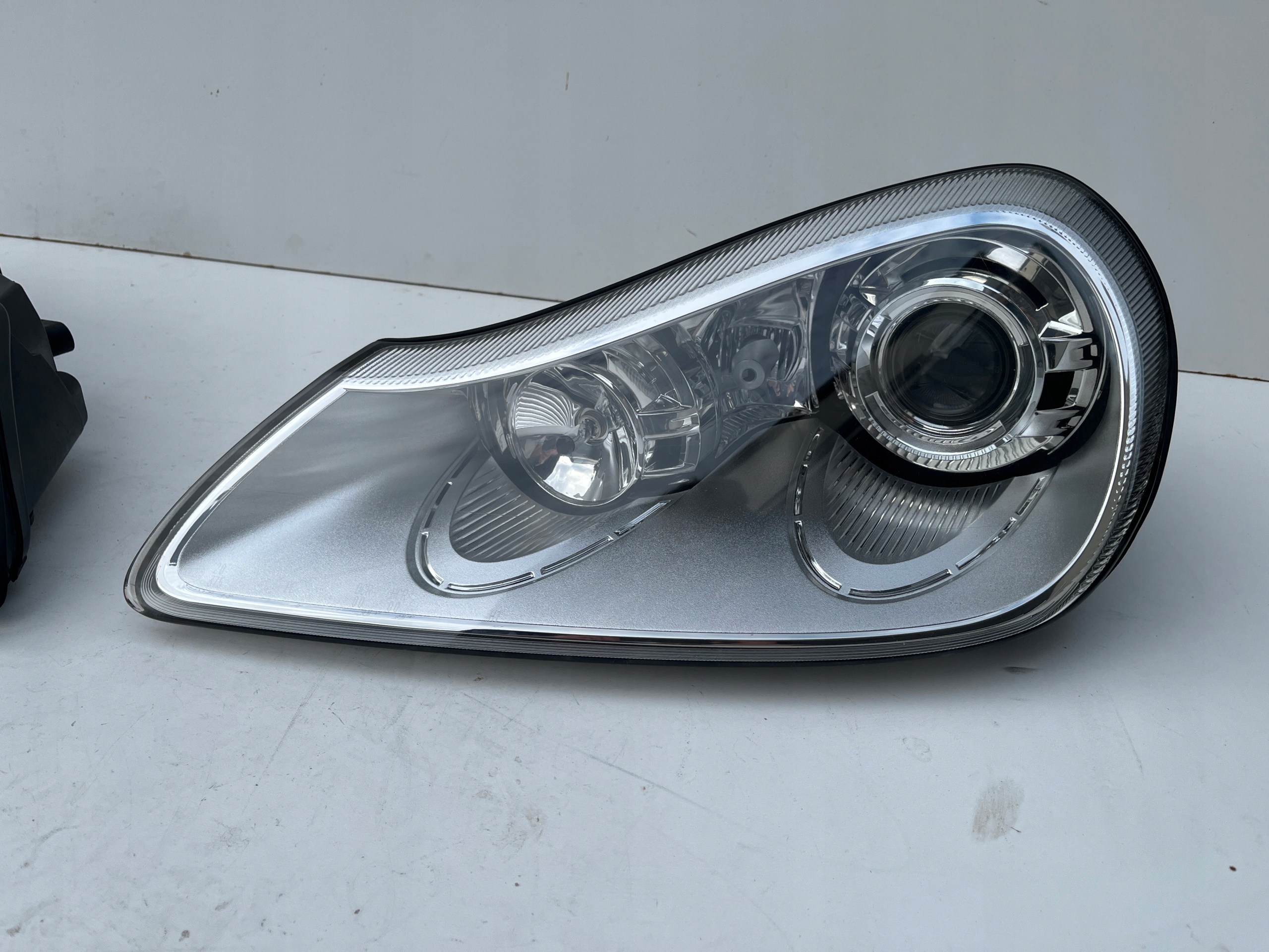 light left Reflektor left front Porsche CAYENNE 7L Lift Xenon 07-10r.