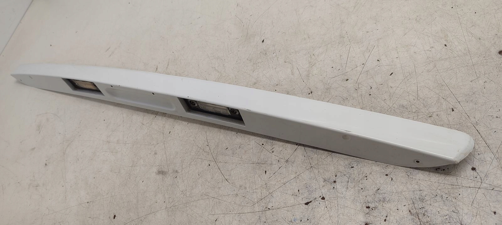 cap moulding bonnet Ford Fiesta MK6