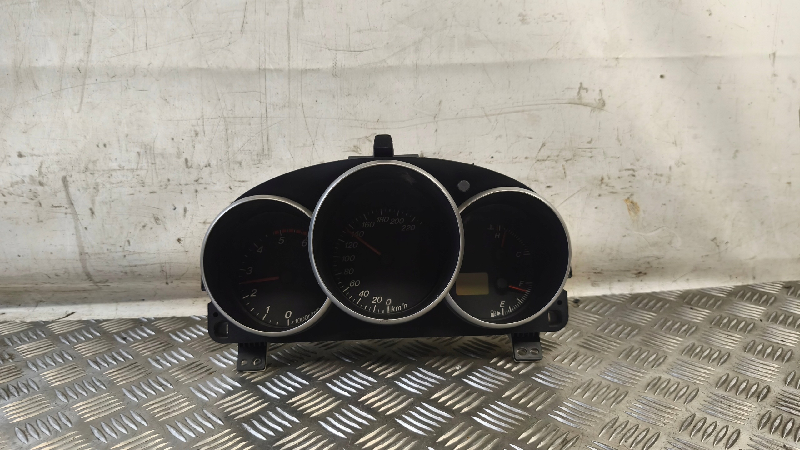 dials dials MAZDA 3 BK 2005r CiTD 4TBN9JA