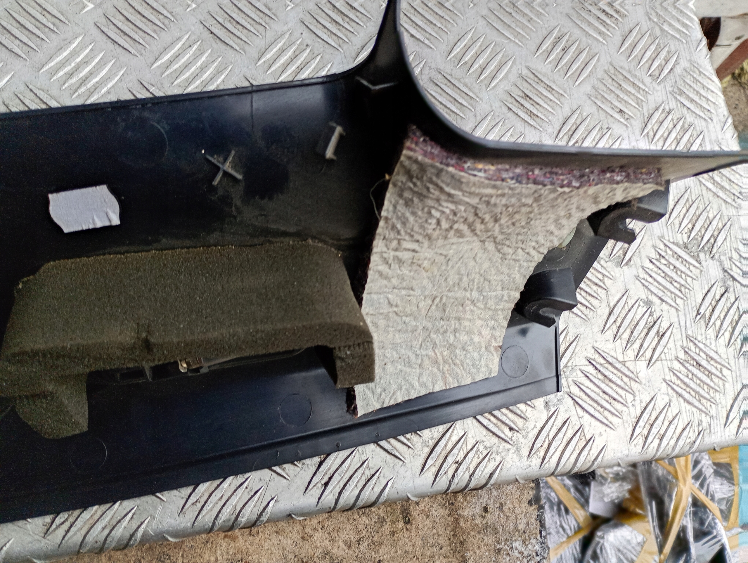 BMW x3 e83 cover SLUPKA D left or right 3330449