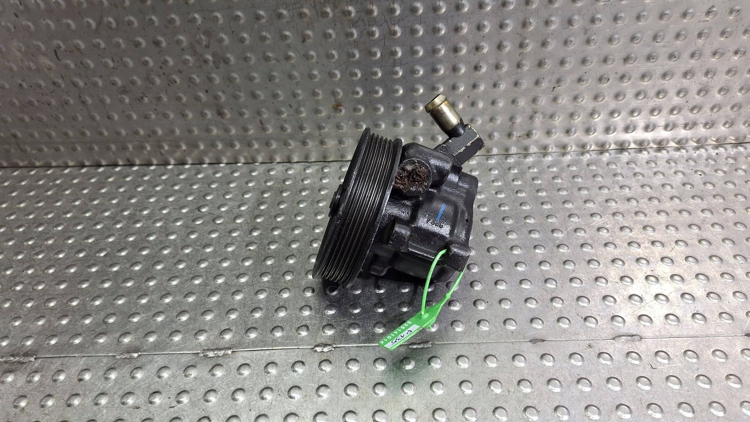 Pompa servosterzo 93BB-3A733-AB HBD-AE FORD MONDEO MK1 MK2