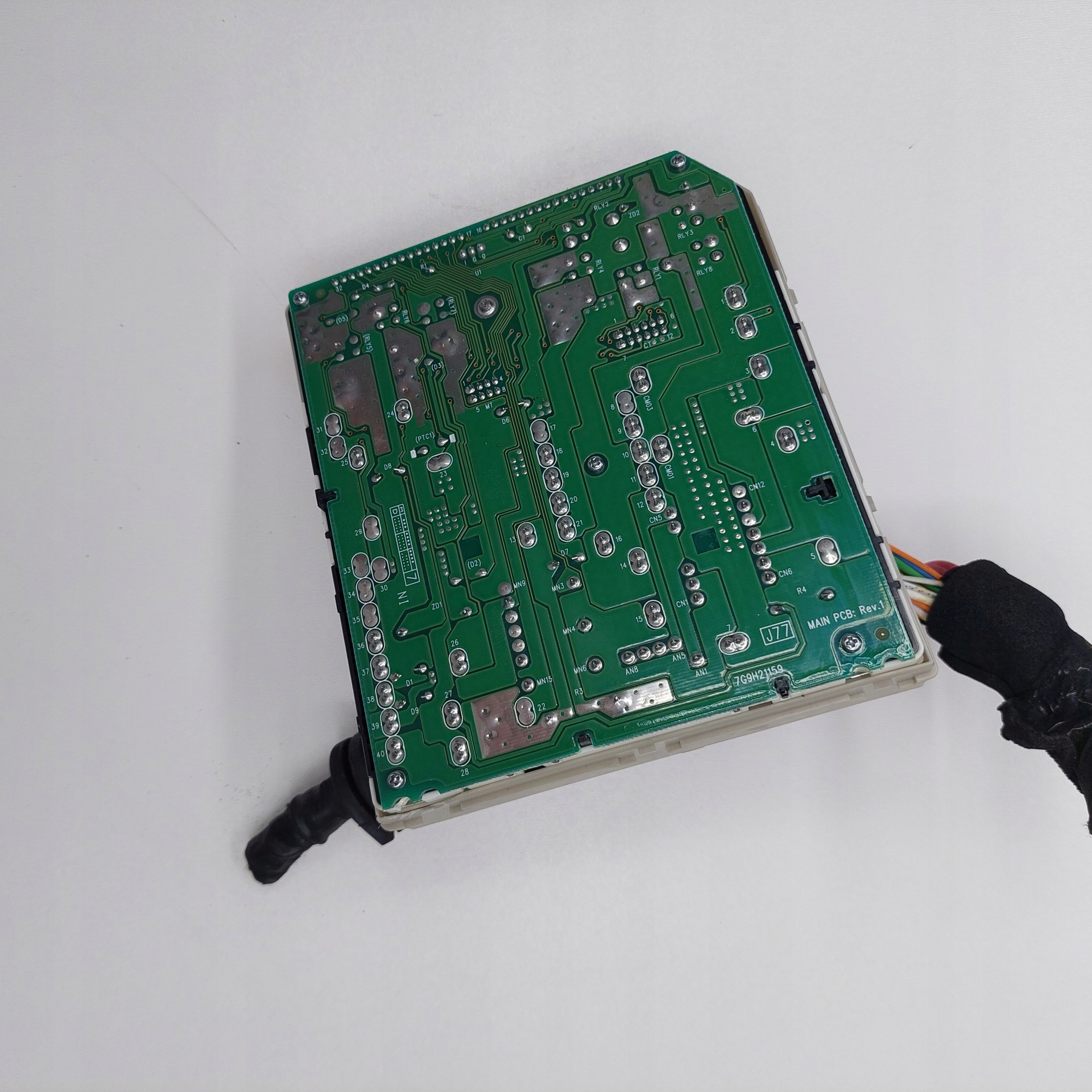 MOUDŁ USM BSI UCH RENAULT CLIO MODUS 674654B Producent części Renault OE