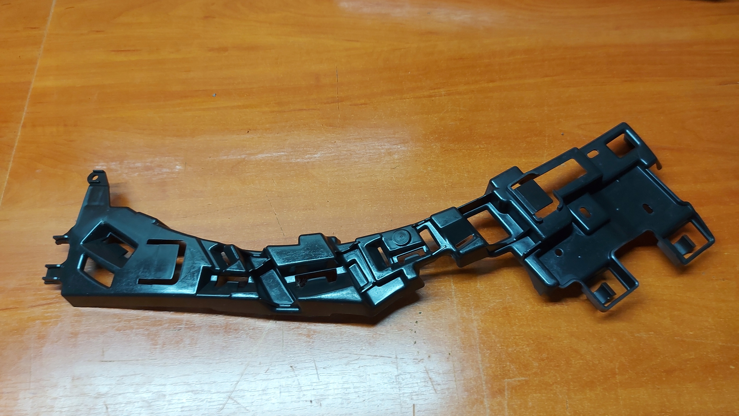 bumper bracket left front front TOYOTA PROACE CITY 19- RIFTER OPEL COMBO