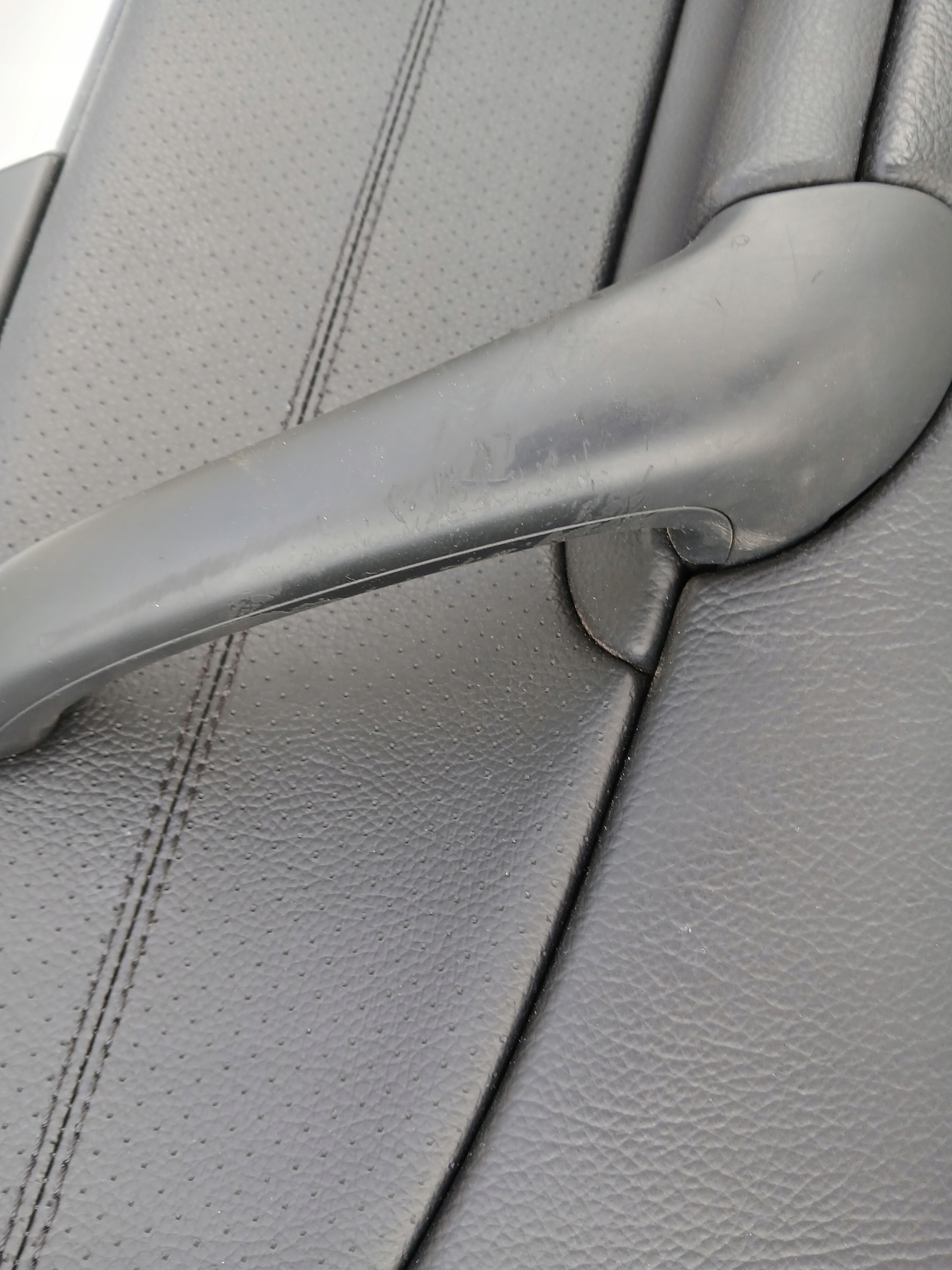 MERCEDES W203 side upholstery right rear part leather