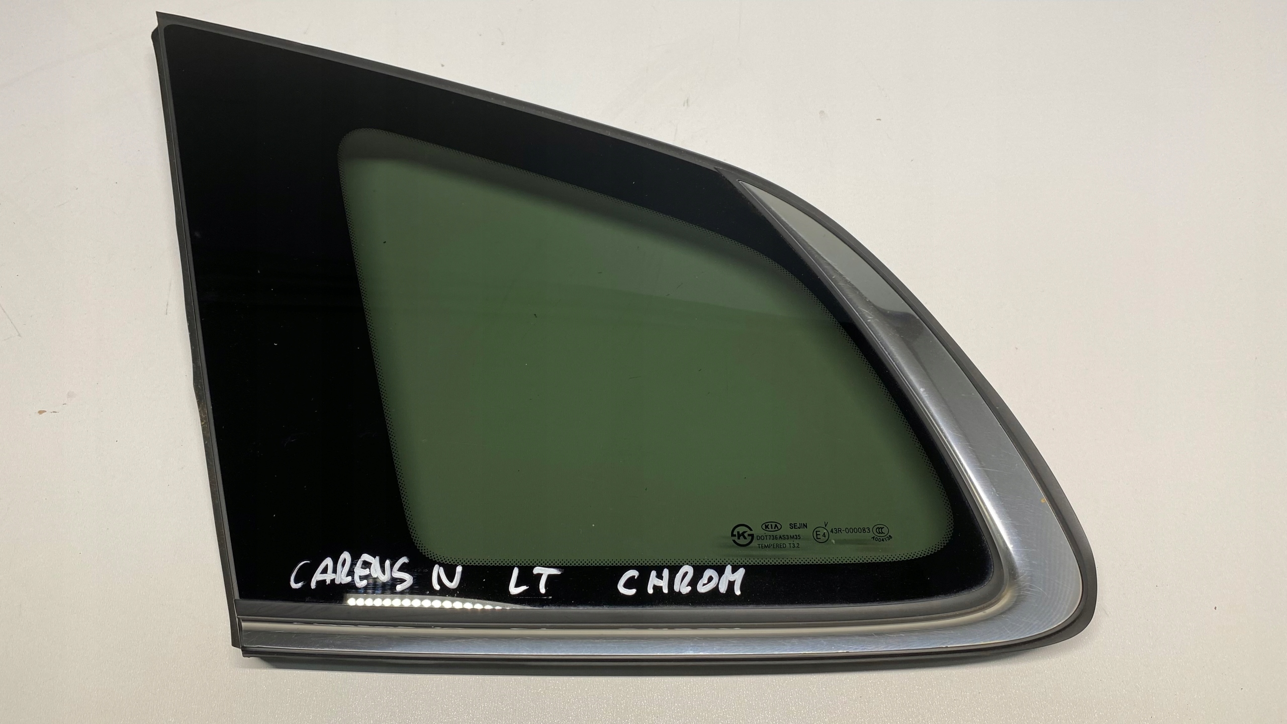 KIA CARENS IV SZYBA LEWA TYŁ TYLNA CHROM CIEMNA AS3 13-18 Producent części Kia OE