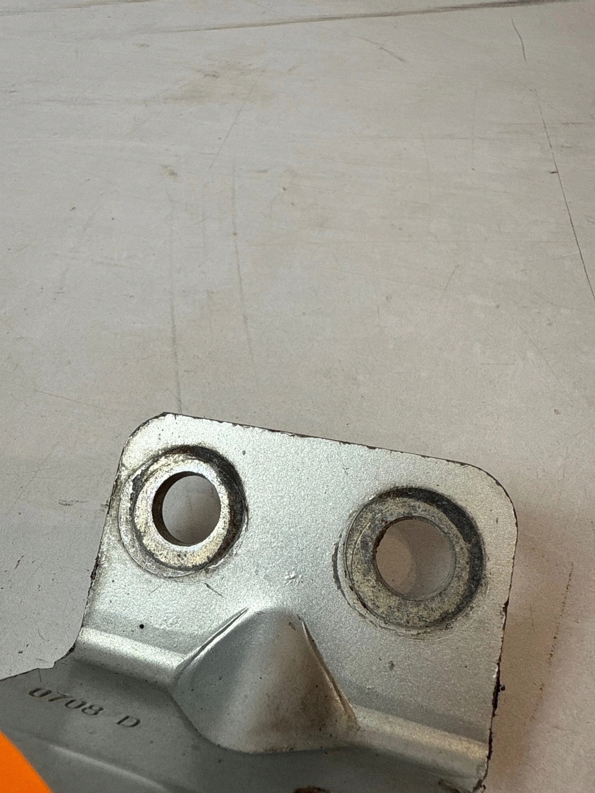 hinge bonnets front front right Renault Kangoo and