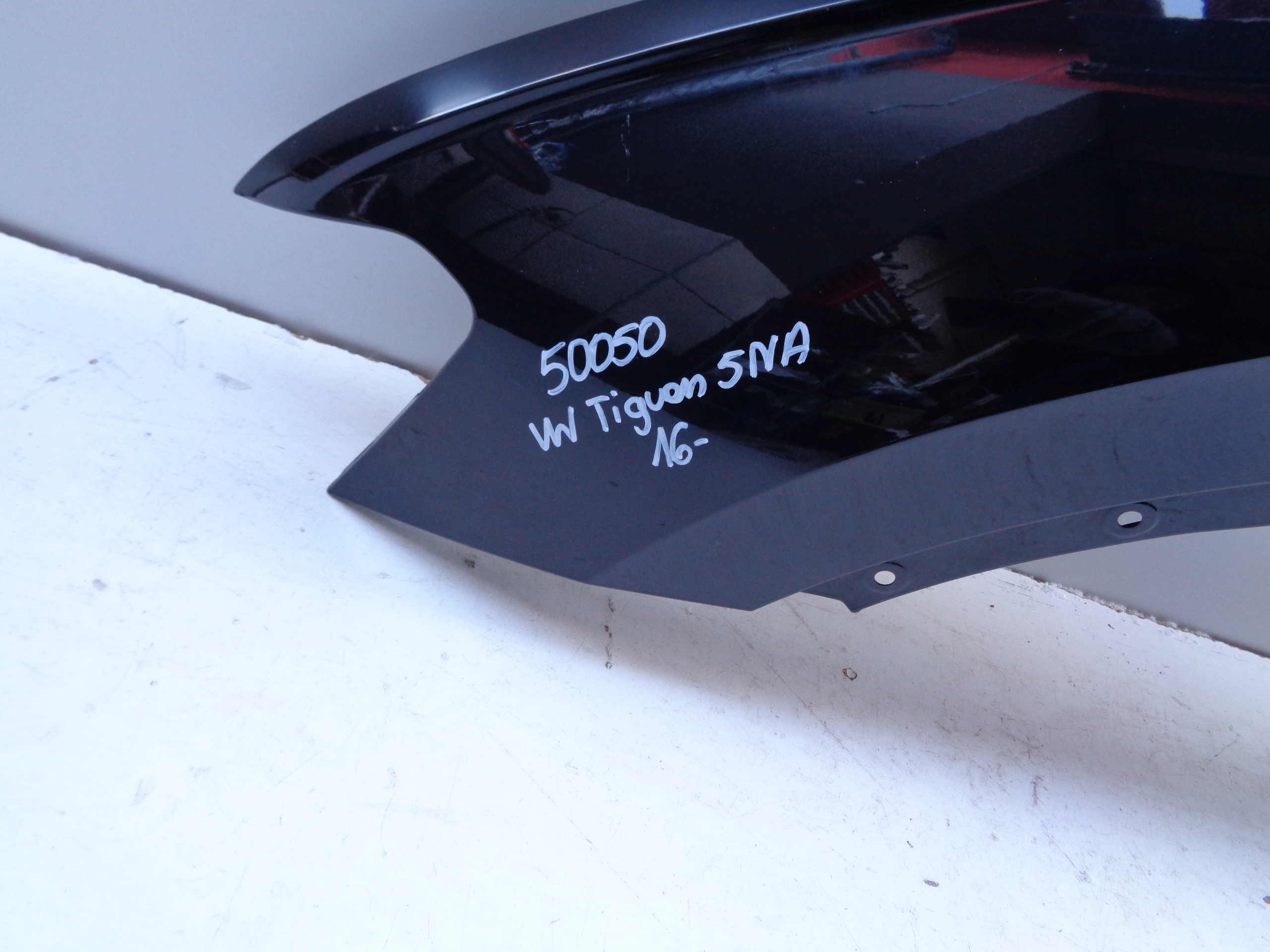 fender left front VW TIGUAN II 5NA 16- NR 50050