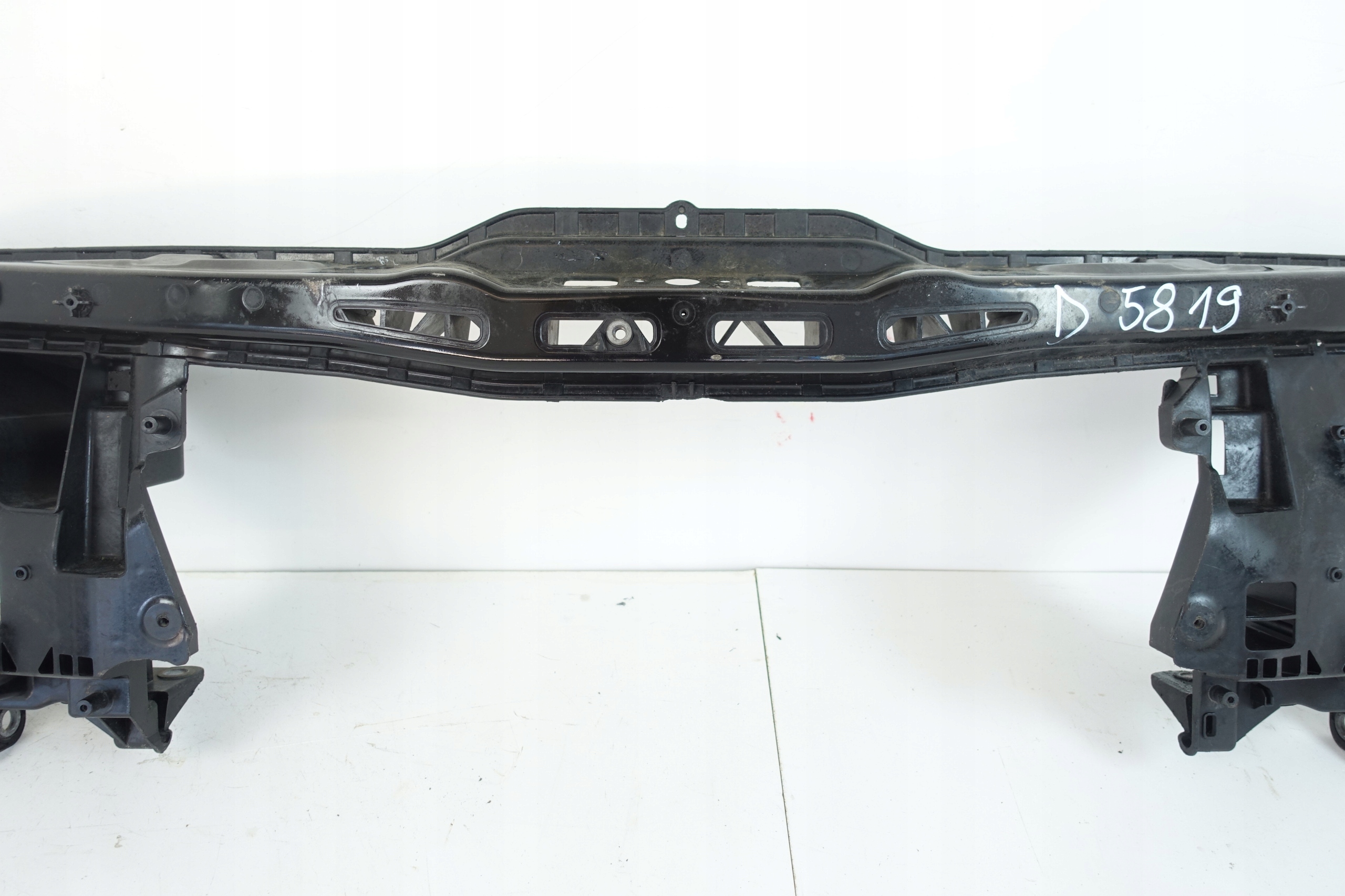 support panel for radiators pillar MERCEDES V VITO W639