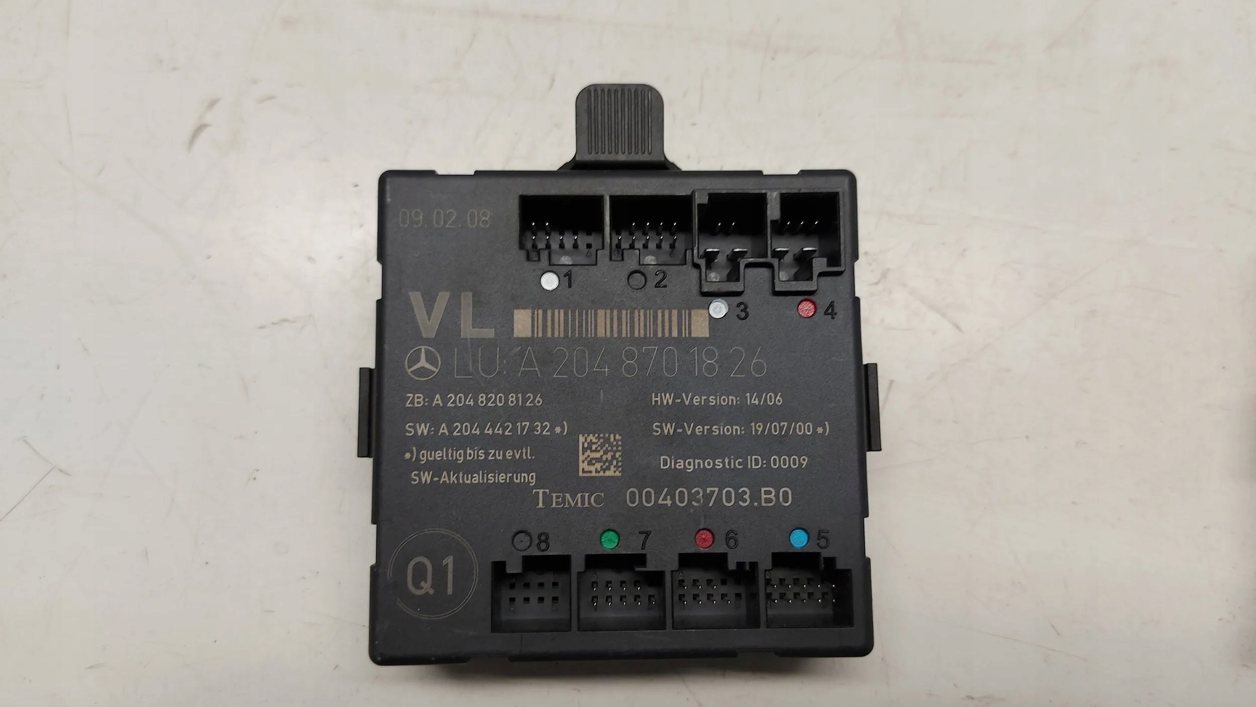 Mercedes C klasa W204 Moduł drzwi LEWY