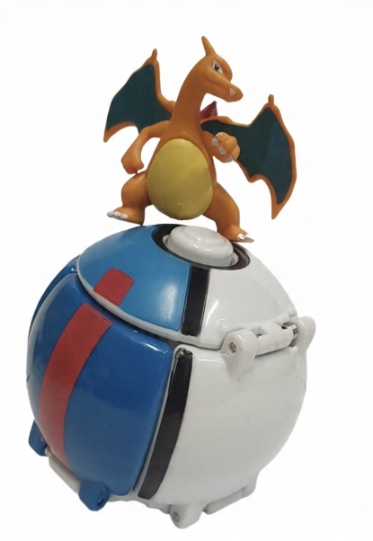 

Pokemon figurka Charizard Pokeball