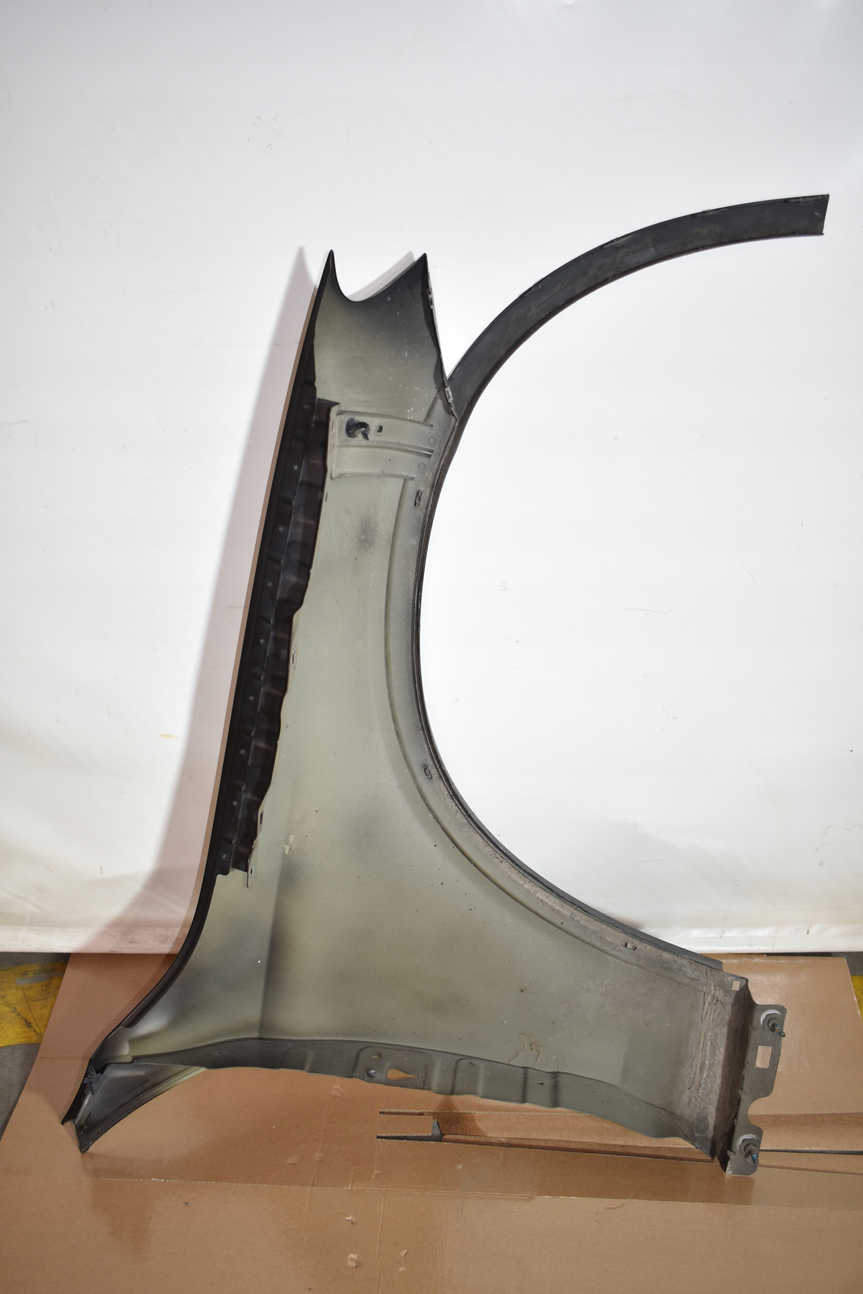 IDEALNY fender front front left + moulding MERCEDES W253 COUPE 1