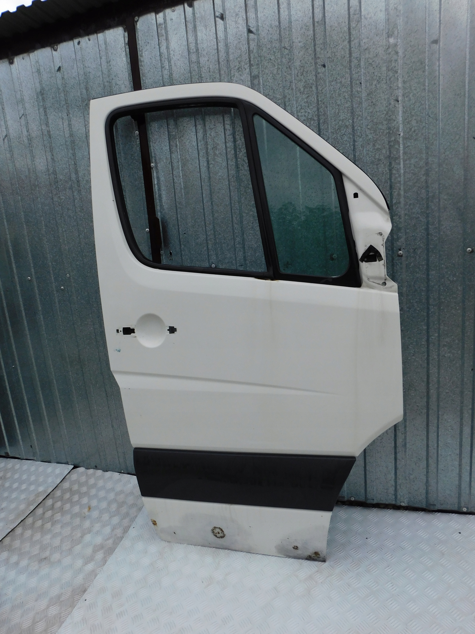 Mercedes Sprinter 906 VW Crafter dveře pravé spolujezdce předek biale 06-17r.,