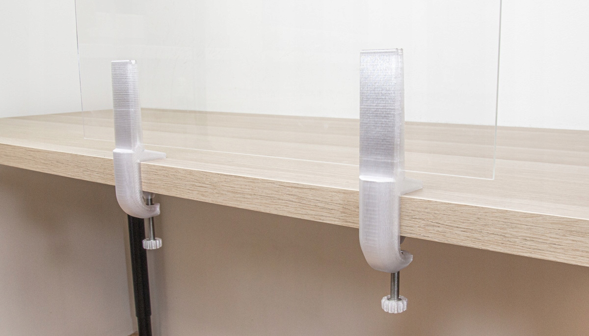 Upevňovací úchytky přepážka pro Plexi 5-6 mm na Desku Dlouhá 2 ks