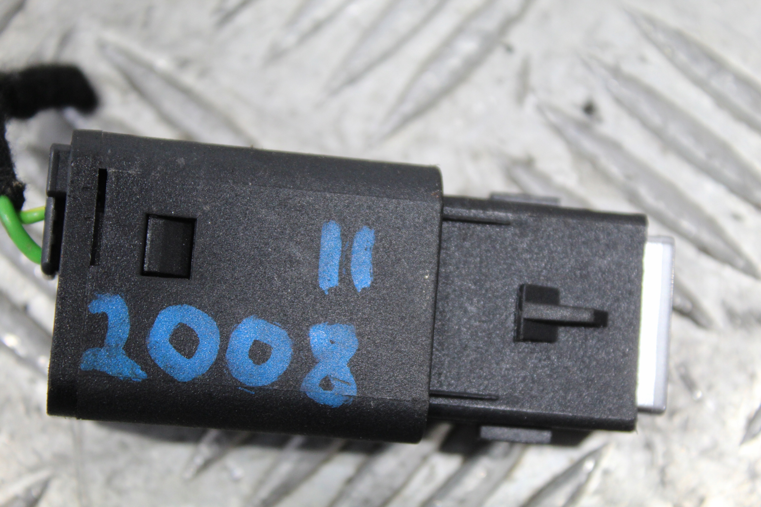 adapter USB TYP C PEUGEOT 2008 II 2 9831377180