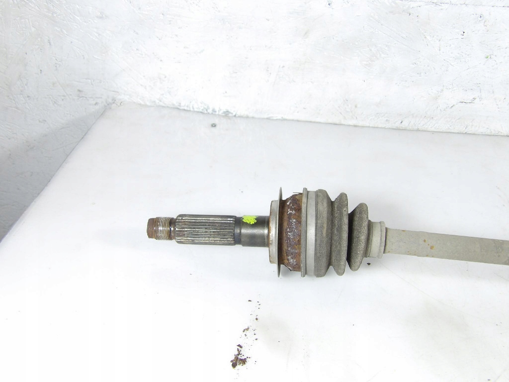 SUBARU LEGACY V 2.0D KOMBI semi-axis right rear part