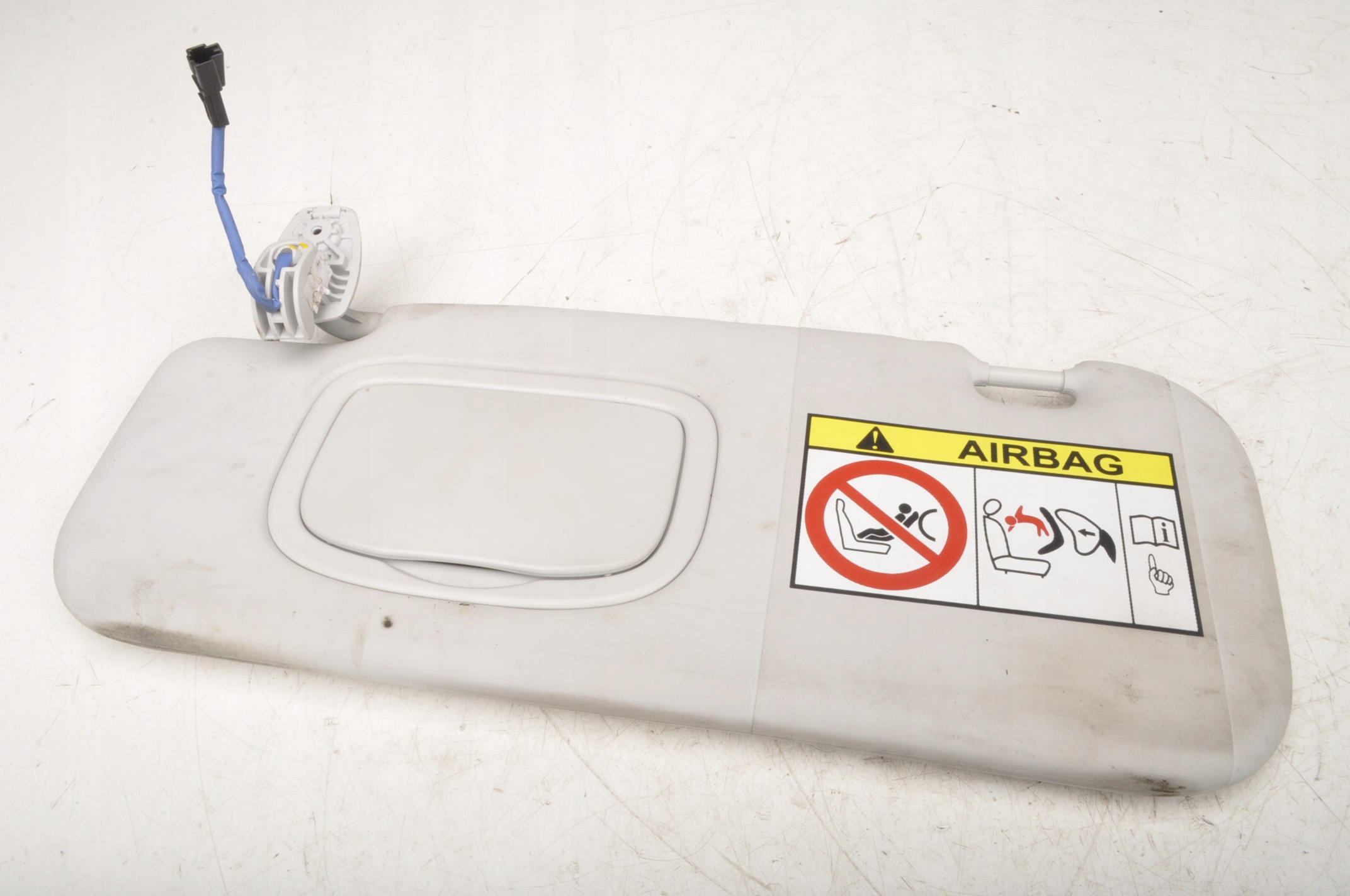 FIAT 500X КОЗЫРЕК ПОДСОЛНУХ КОЗЫРЕК ЛЕВЫЙ