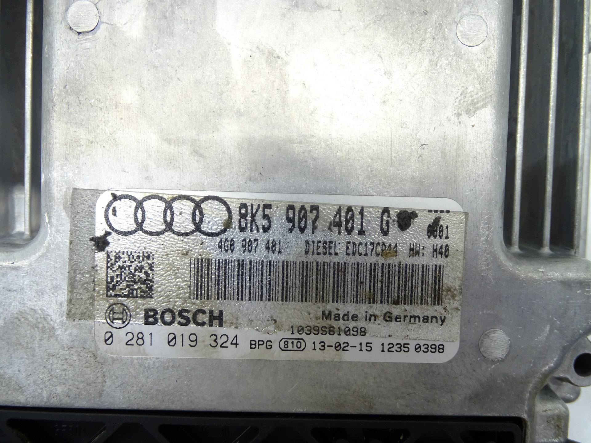 control unit computer of the engine AUDI A5 8T 3.0 TDI 8K5907401G