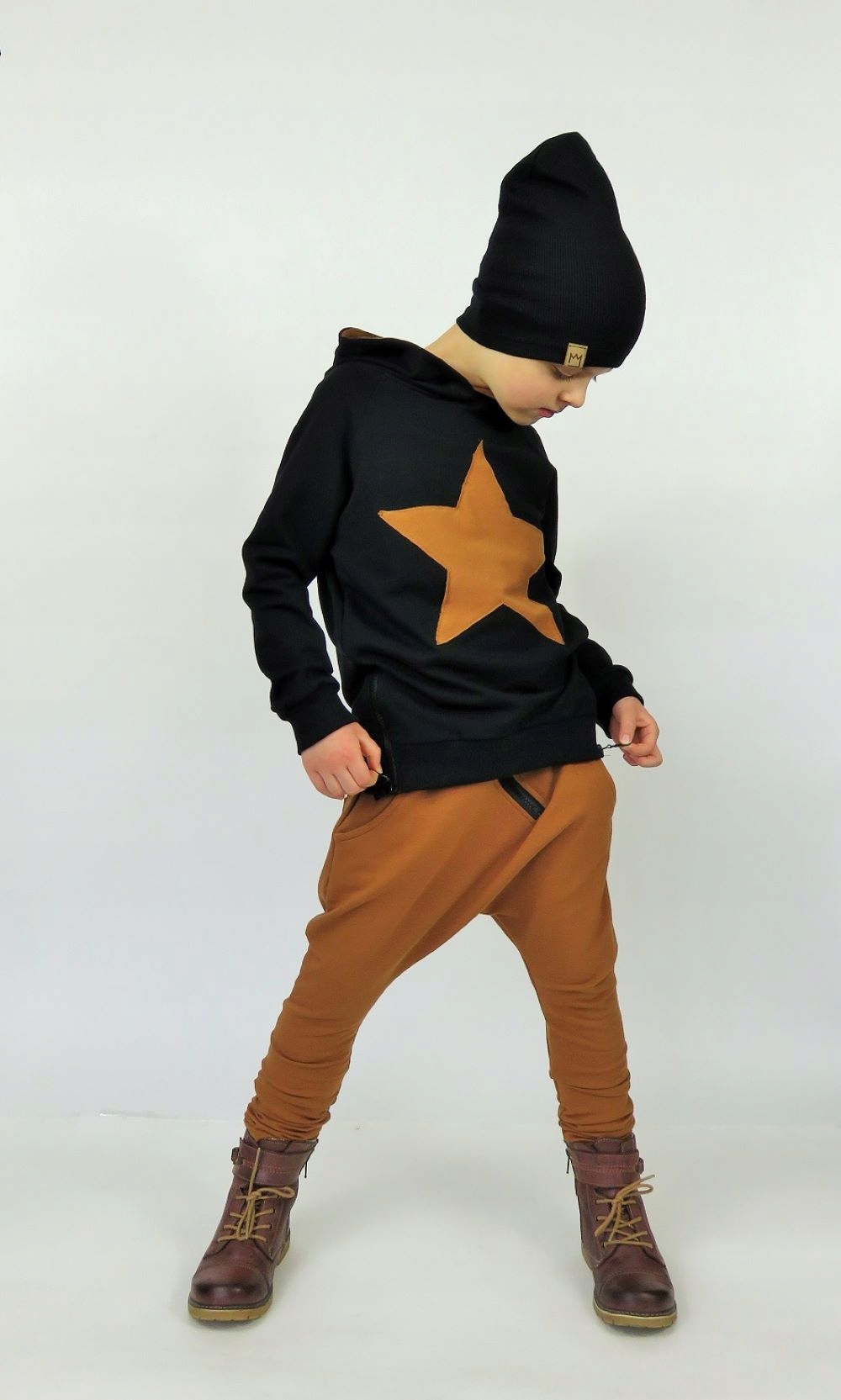 Spodnie baggy camel 164 Caramba Mamma Wiek dziecka 14 lat +