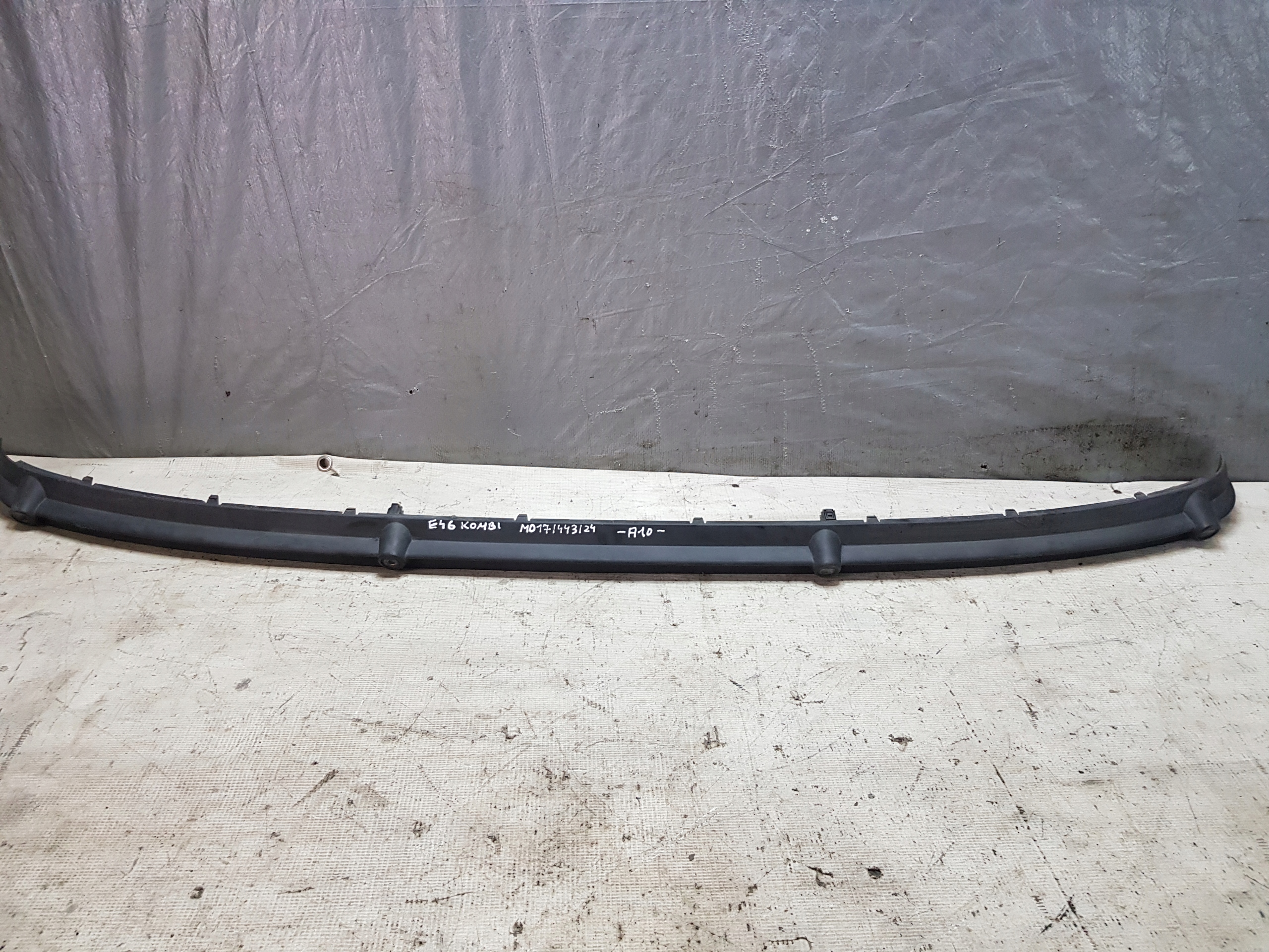 BMW E46 KOMBI modanatura Paraurti posteriore 4 PDC 8227570