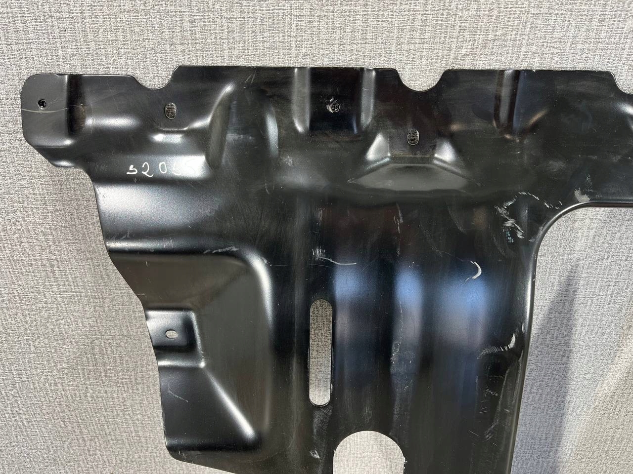 JEEP RENEGADE TRAILHAWK 2015-2023 cover below engine cover lower 68421409AA