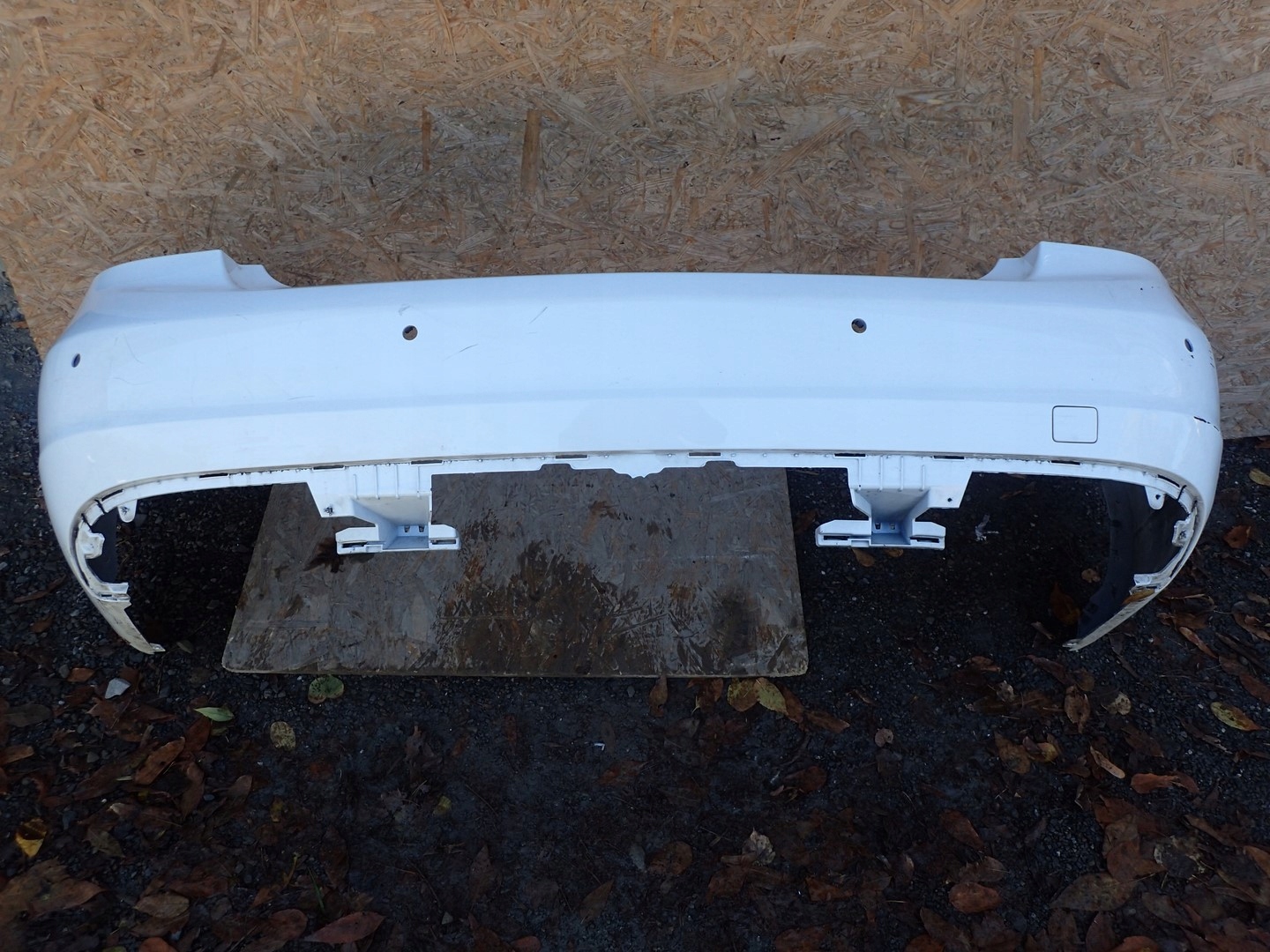 STOSSSTANGE HECK HINTEN MERCEDES E KLASA COUPE 207 LIFT