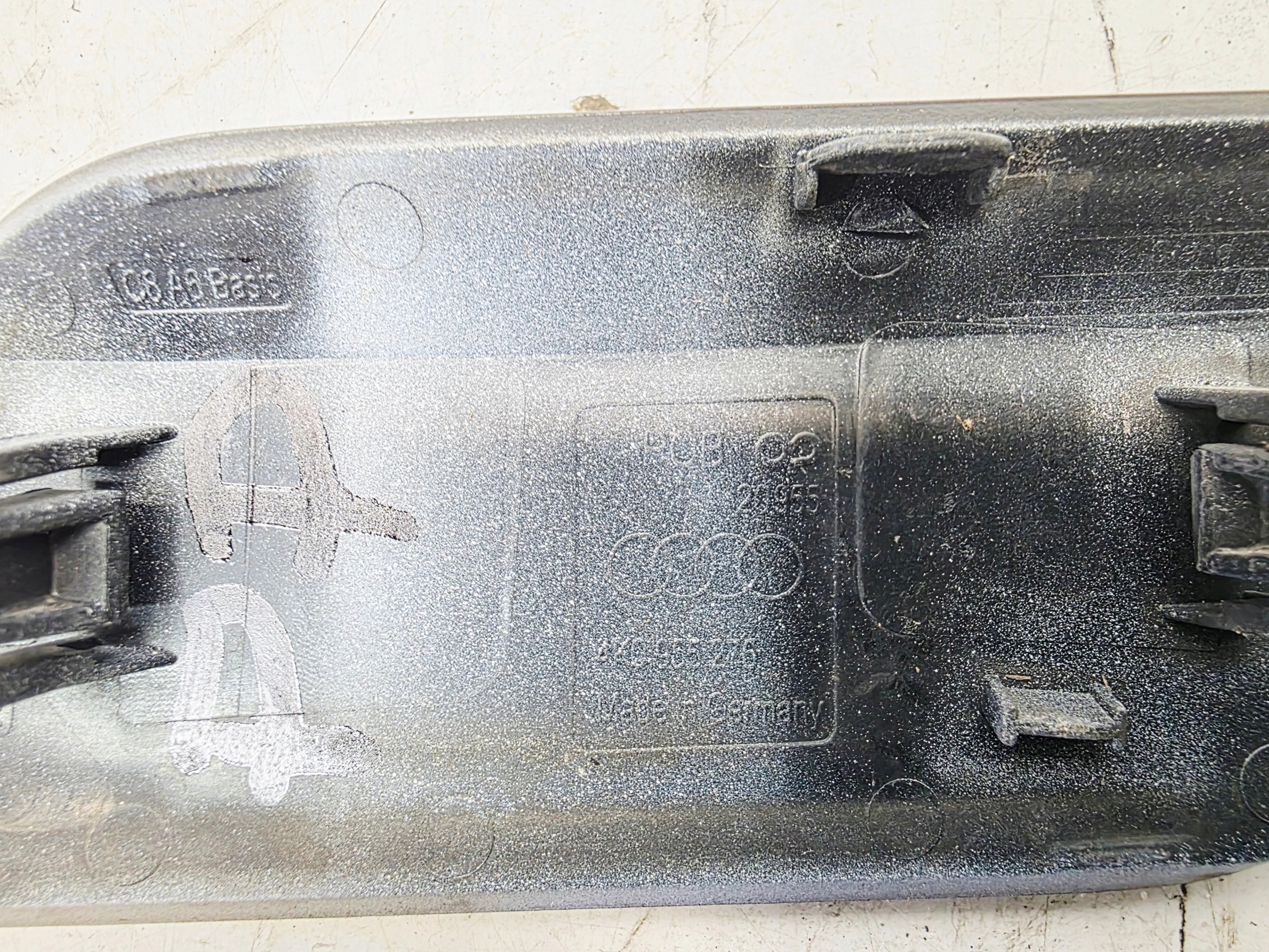 spoiler of the washer right right front AUDI A6 C8 4K0955276