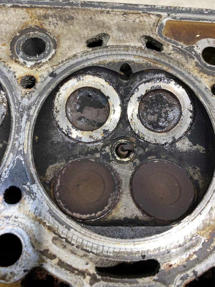 TESTATA del cilindro ALFA ROMEO 159 1.9 JTS 55185881