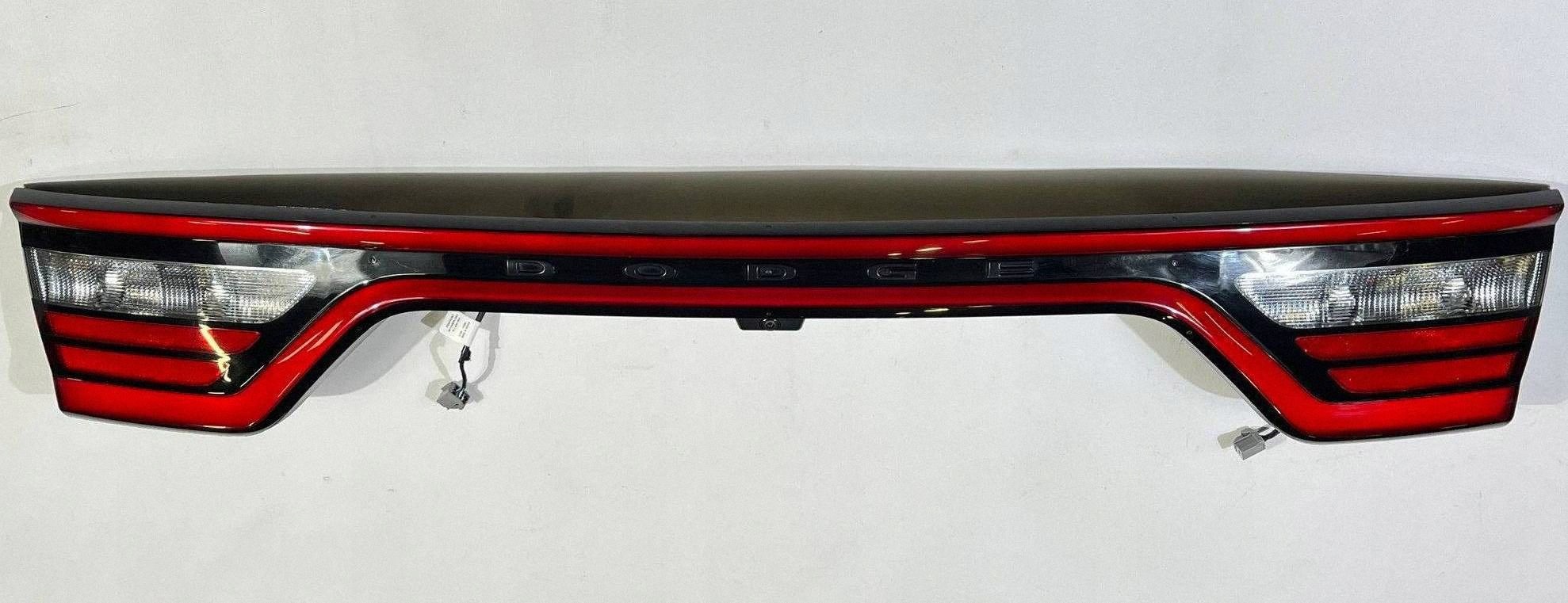 couverture kamera feu arrière du capot original Dodge Durango 2016- 2021