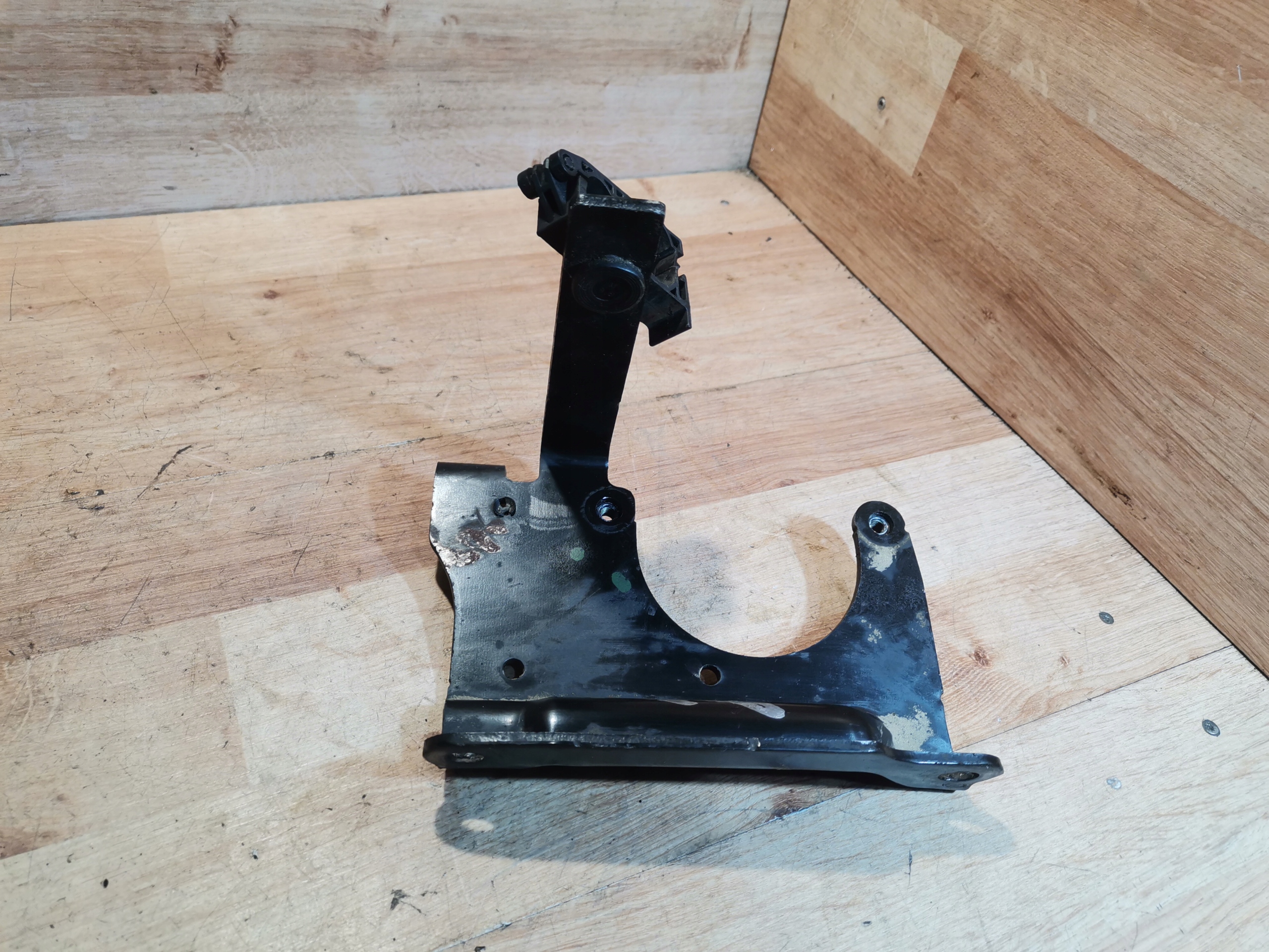 console holder POMPY VACUM Dodge RAM 1500 2013r