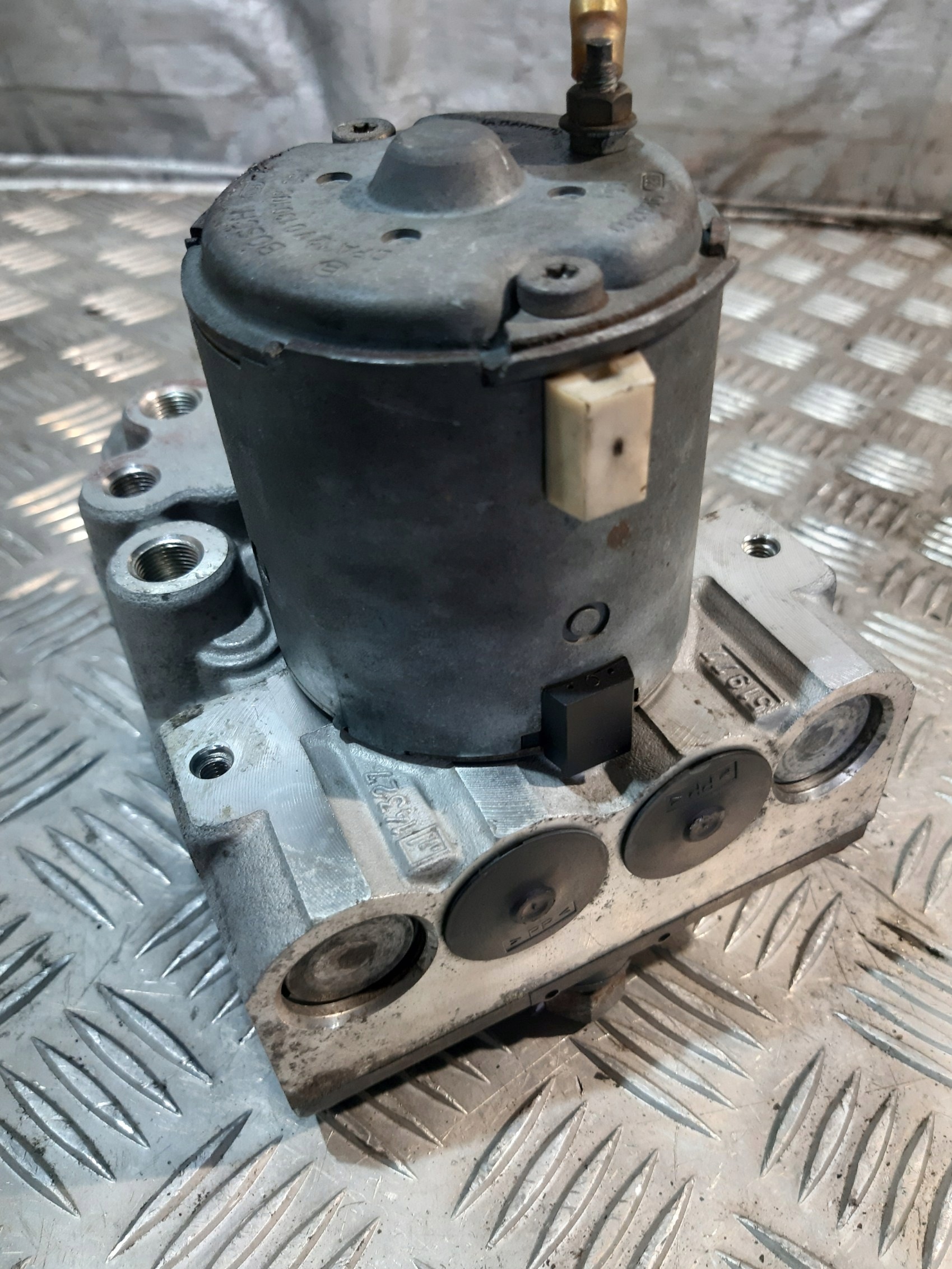 Pompa ABS BOSCH 0265217000 BMW E39 2.0i