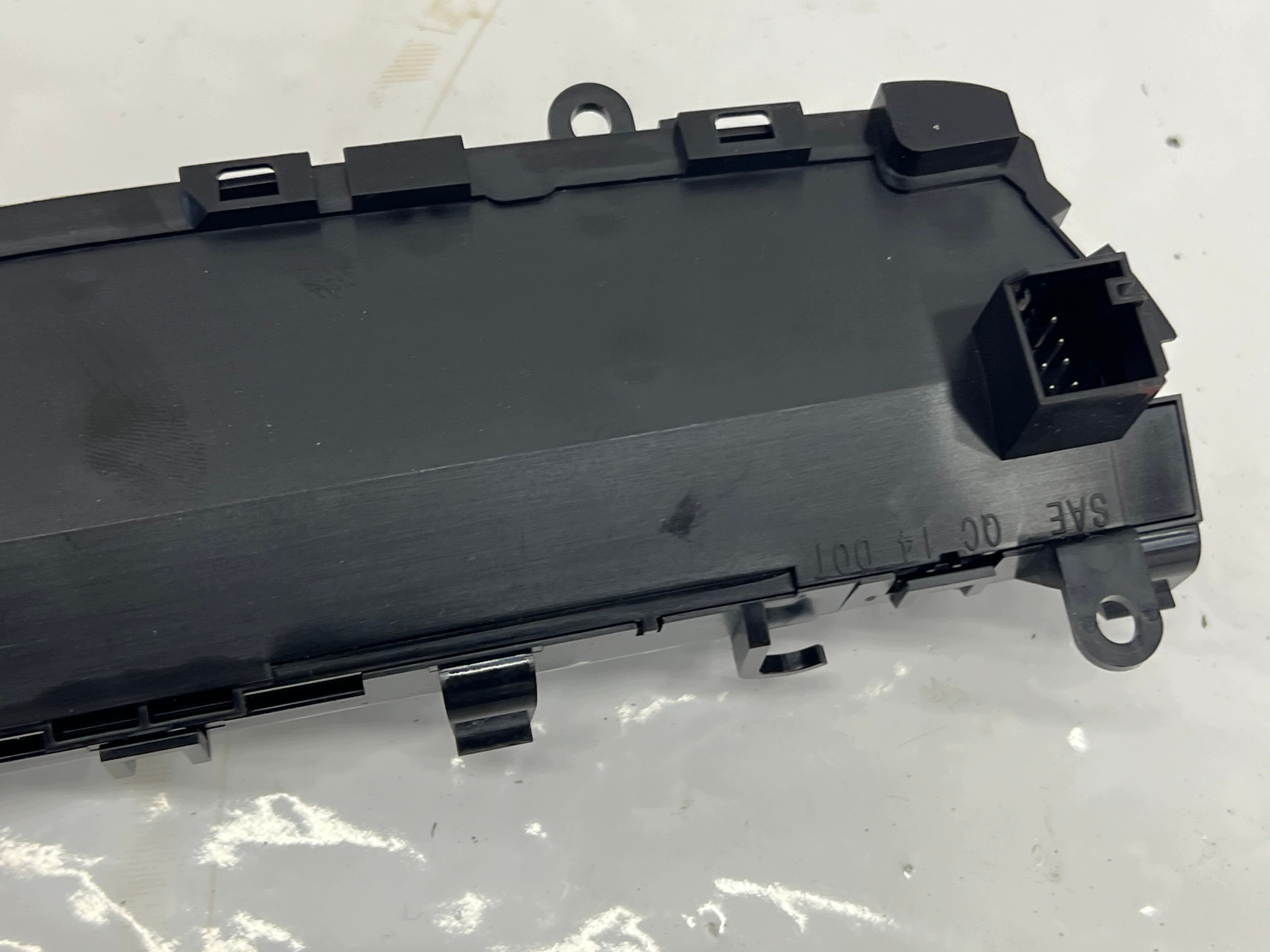 MERCEDES W205 LIFT control panel RADIEM navigation devices A2059055811