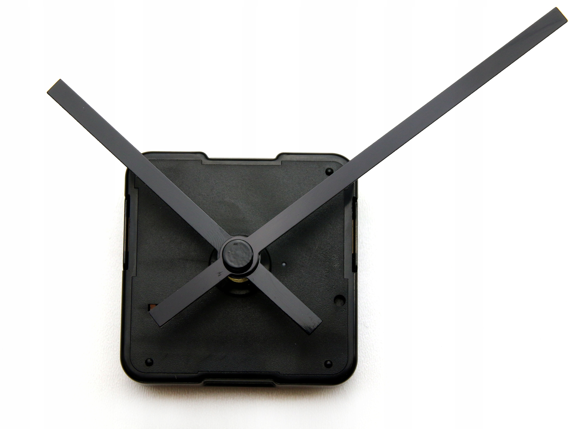 

Mechanizm Cichy kwarcowy wskazówki Czarne 11,5cm