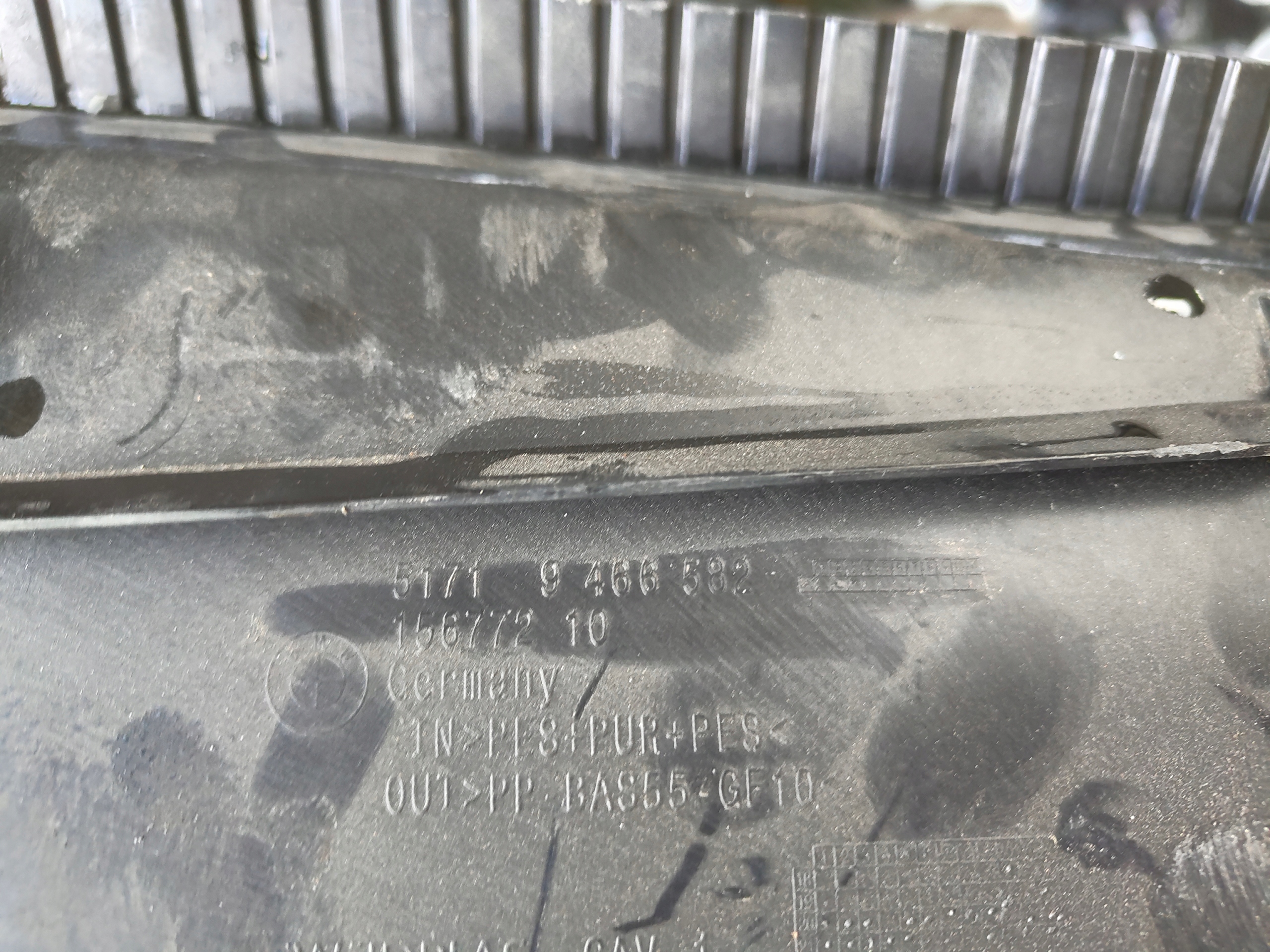 MINI F56 Blende Abdeckung wärmblech 9466582
