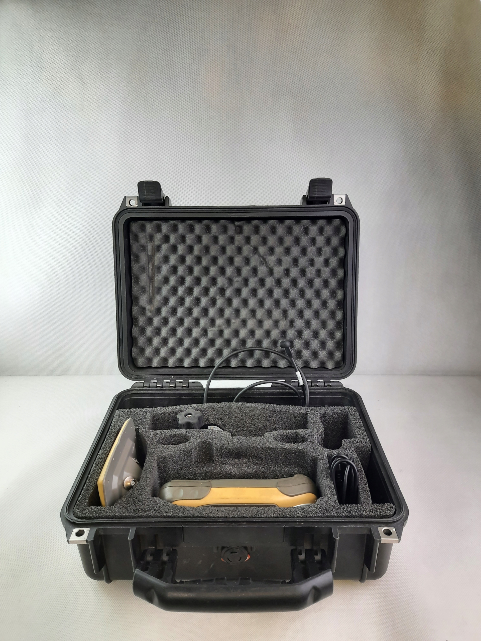 Zestaw Geodezyjny GNSS RTK: Topcon GRS-1 + Tyczka