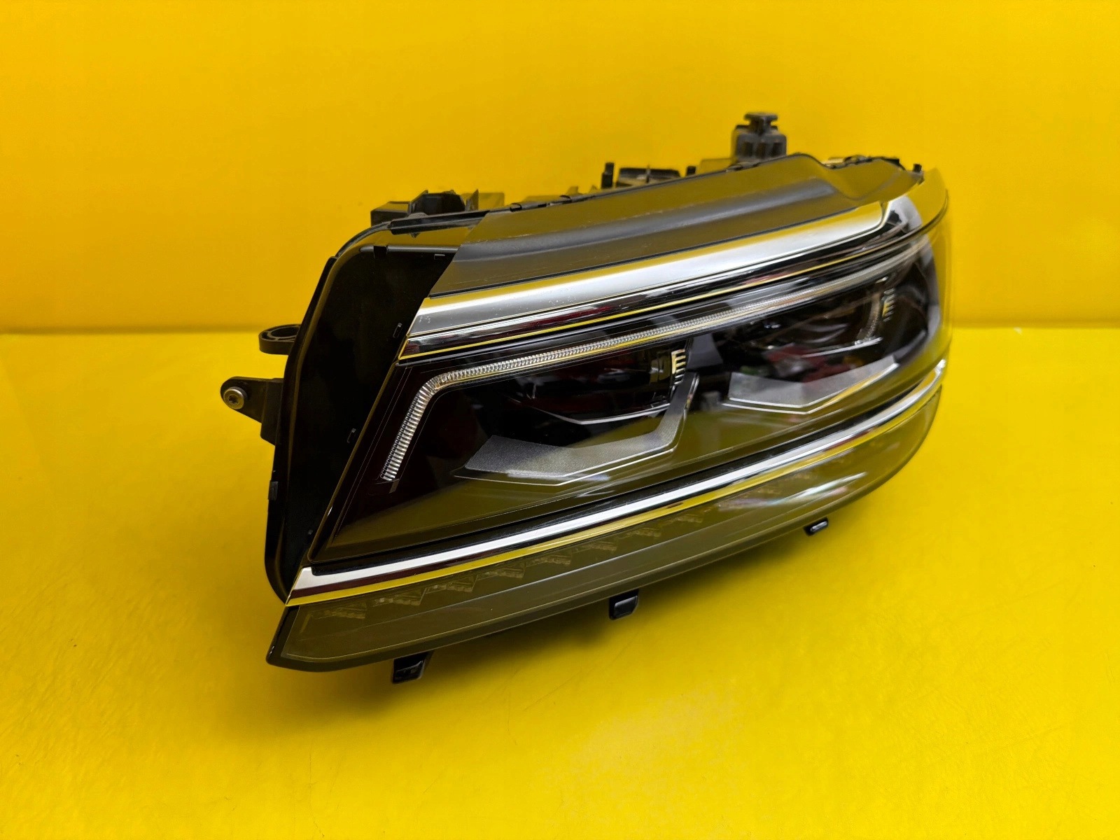 light left front VW Tiguan II 5N 5NB Full Led 2016- 5NB941081E