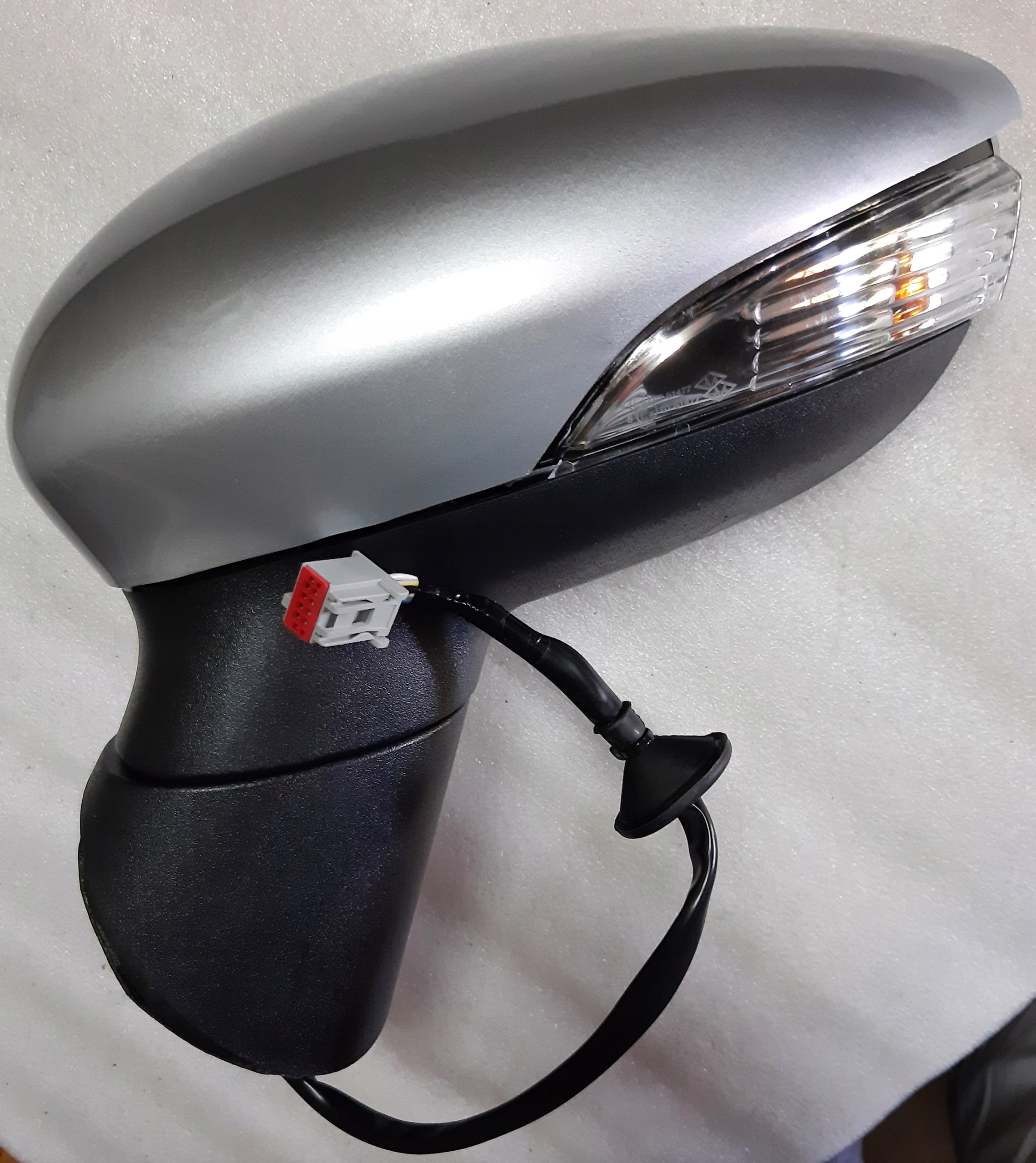 FORD FIESTA MK7 lusterko LEWE 6 pin 436