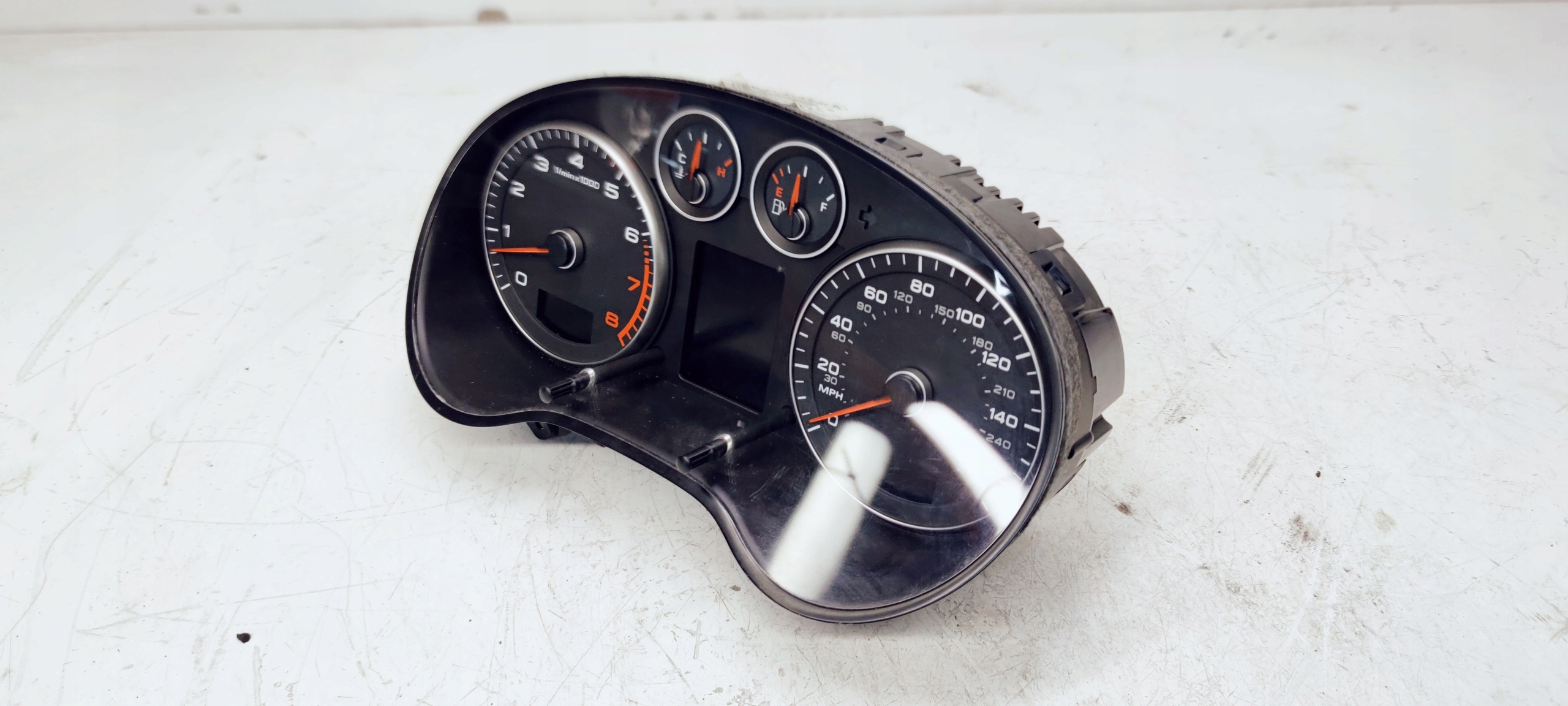 dials dials AUDI A3 8P LIFT USA 8P0920982G