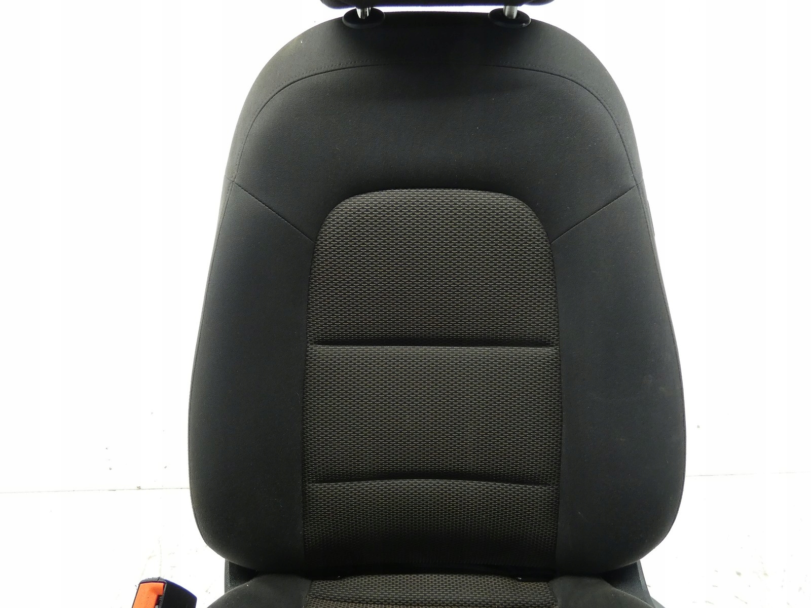 seat left front front driver´s AUDI A4 B8 MATERIALOWY