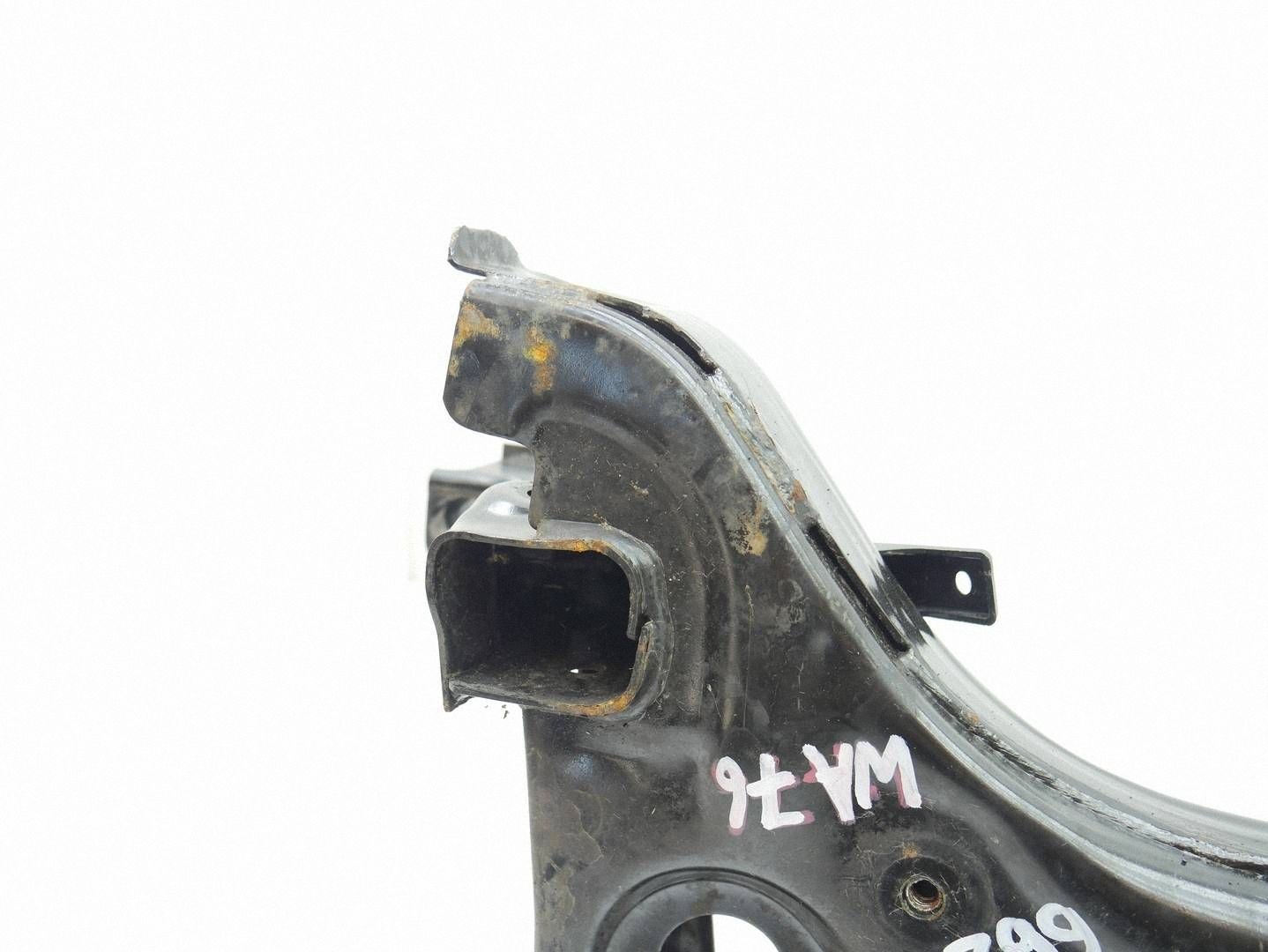 sider axle beam axle beam subframe below engine TRAWERS AUDI A1 82A 1.0 TSI 2Q0199315