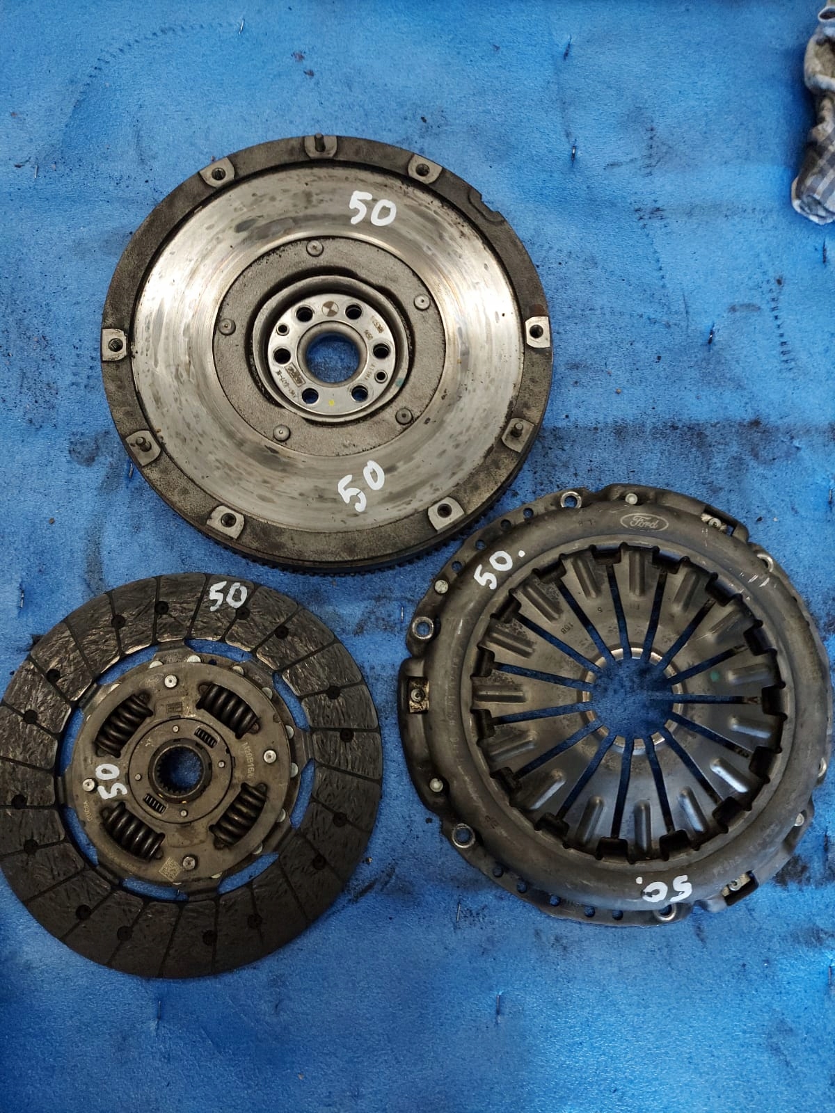 clutch FORD KUGA 1.5 ECOBOOST AV616477BE