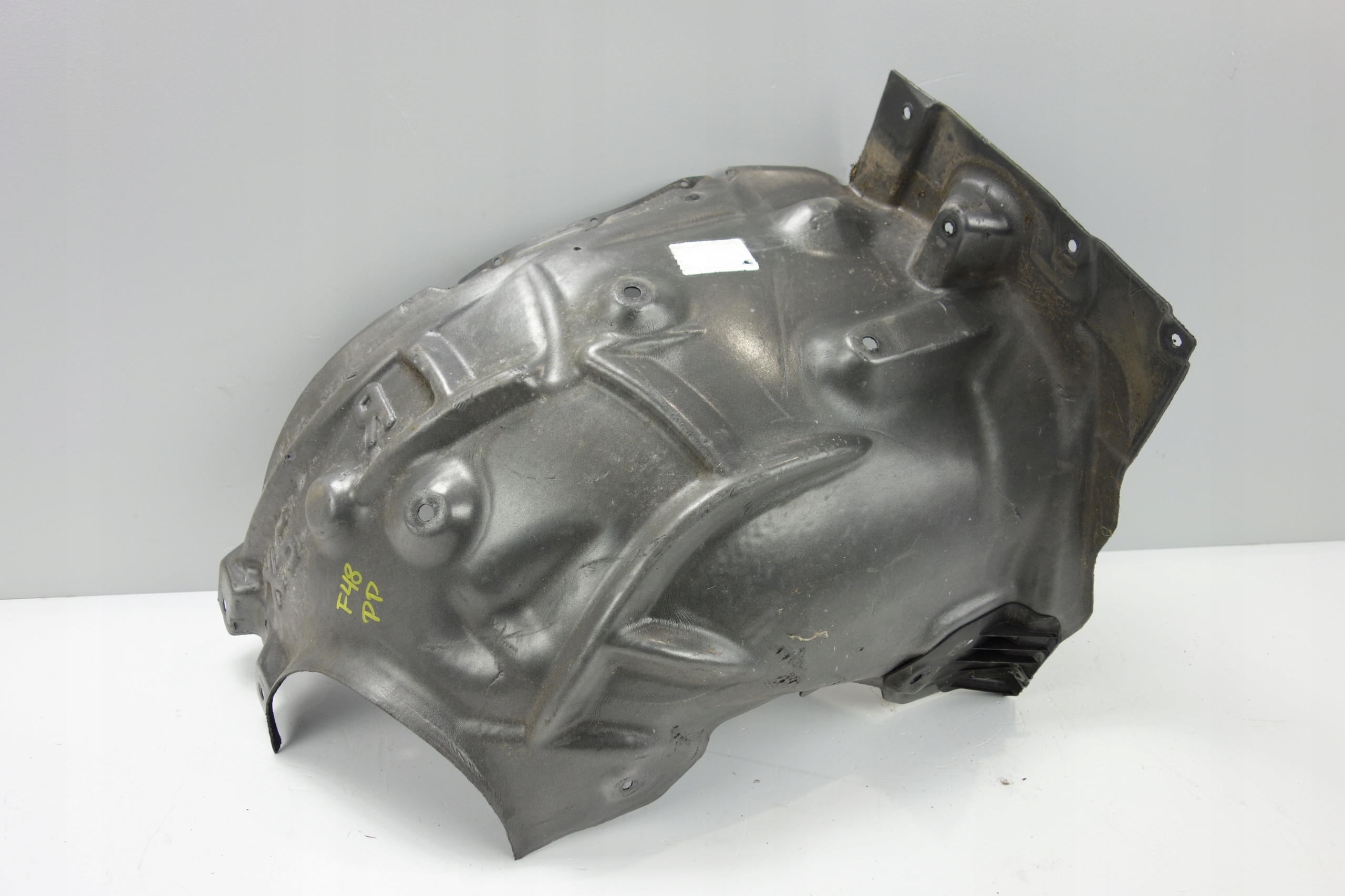 mudguard right front BMW F48