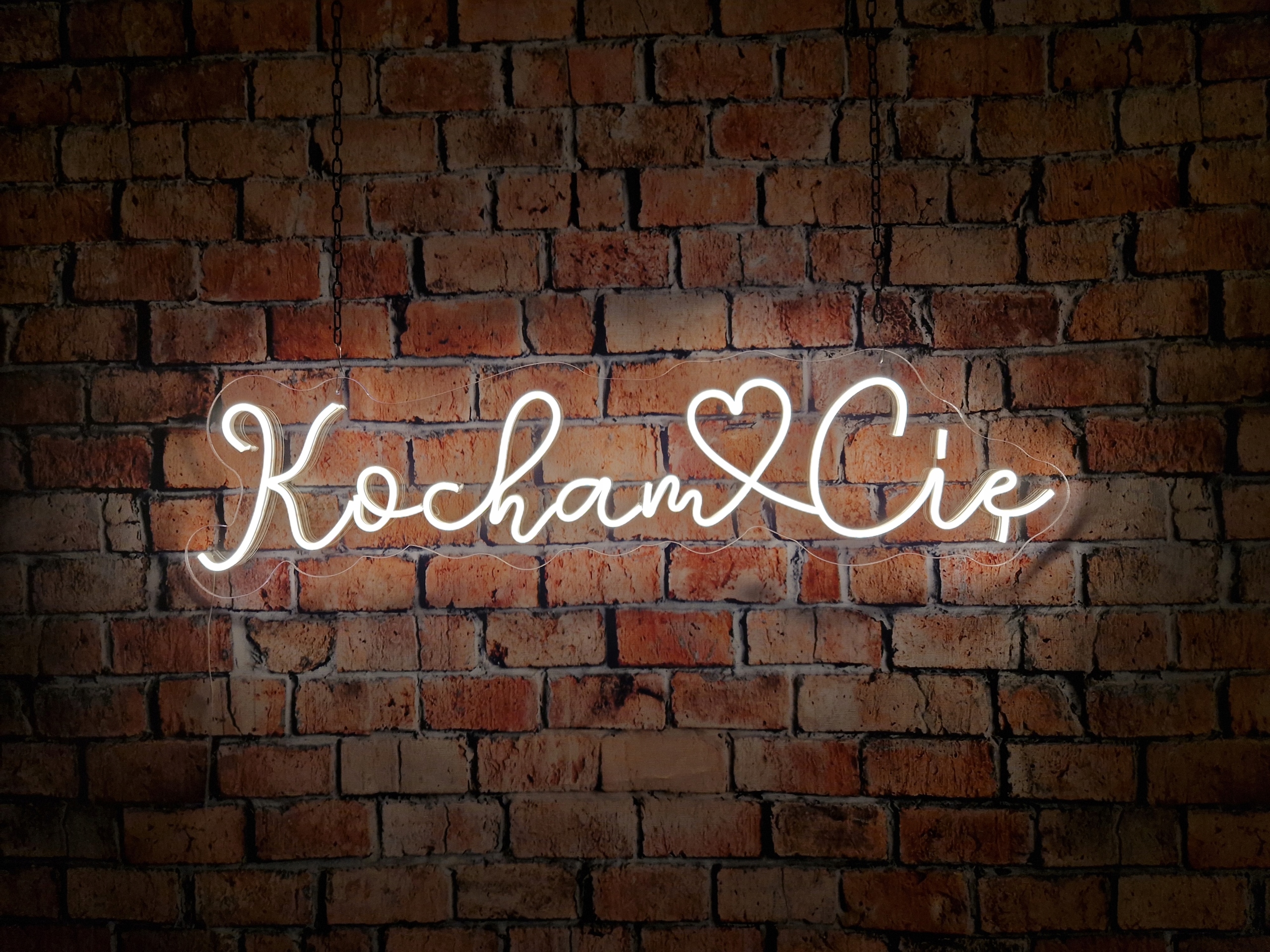 Neon napis Kocham Cię