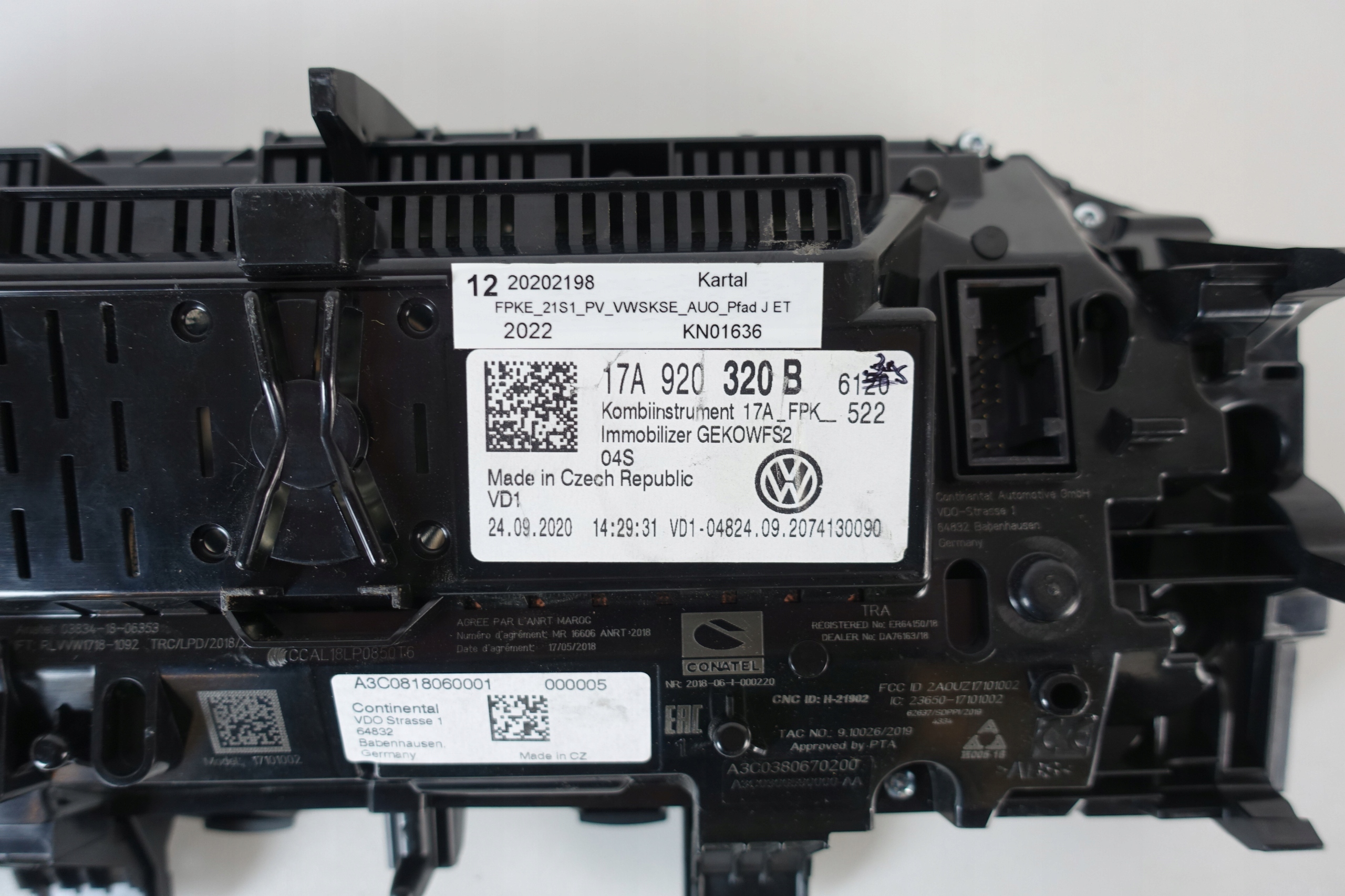 kilometar sat VIRTUAL brzinomjer LCD VW T-ROC JETTA 17A