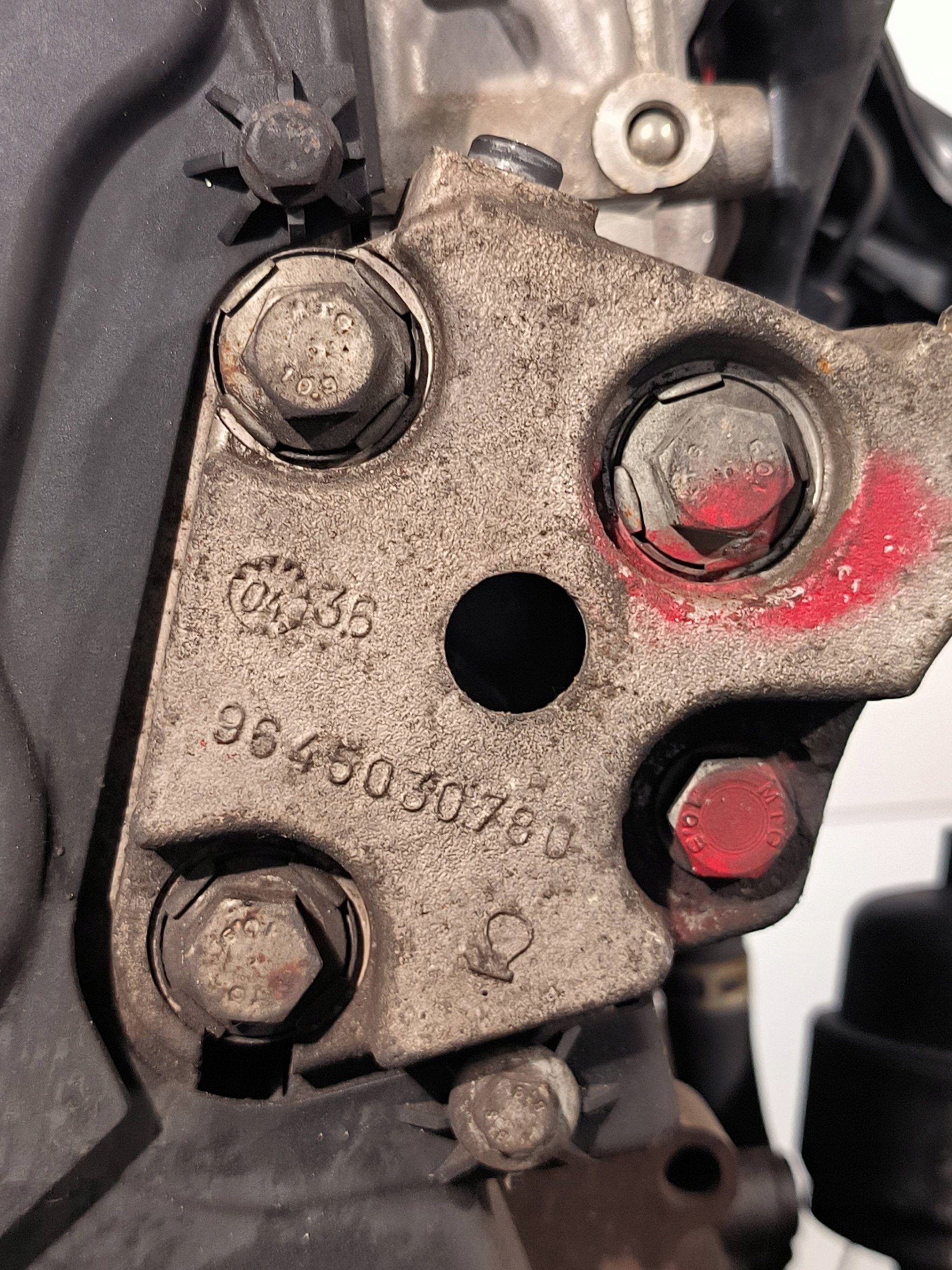 engine pillar RHK 2.0 HDI PEUGEOT EXPERT II