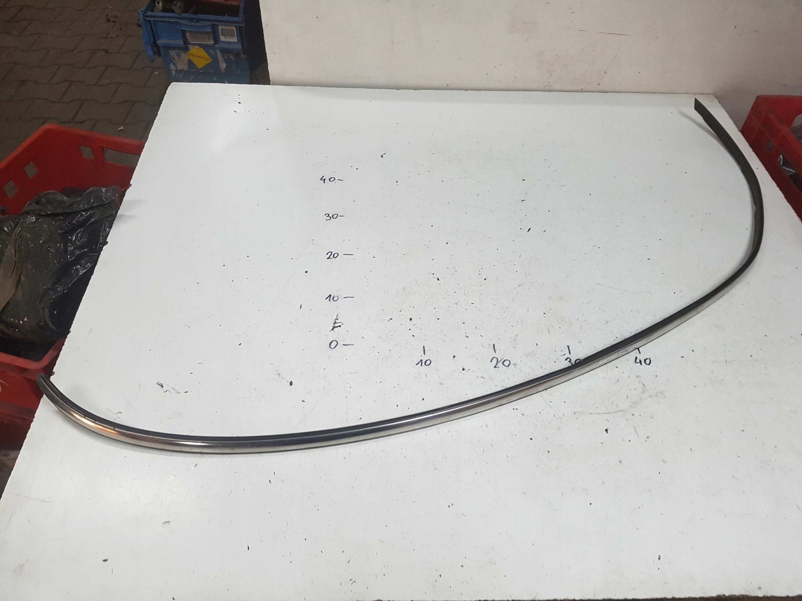 MINI COOPER R56 LIFT 10-13R R58 хромированная накладка капота