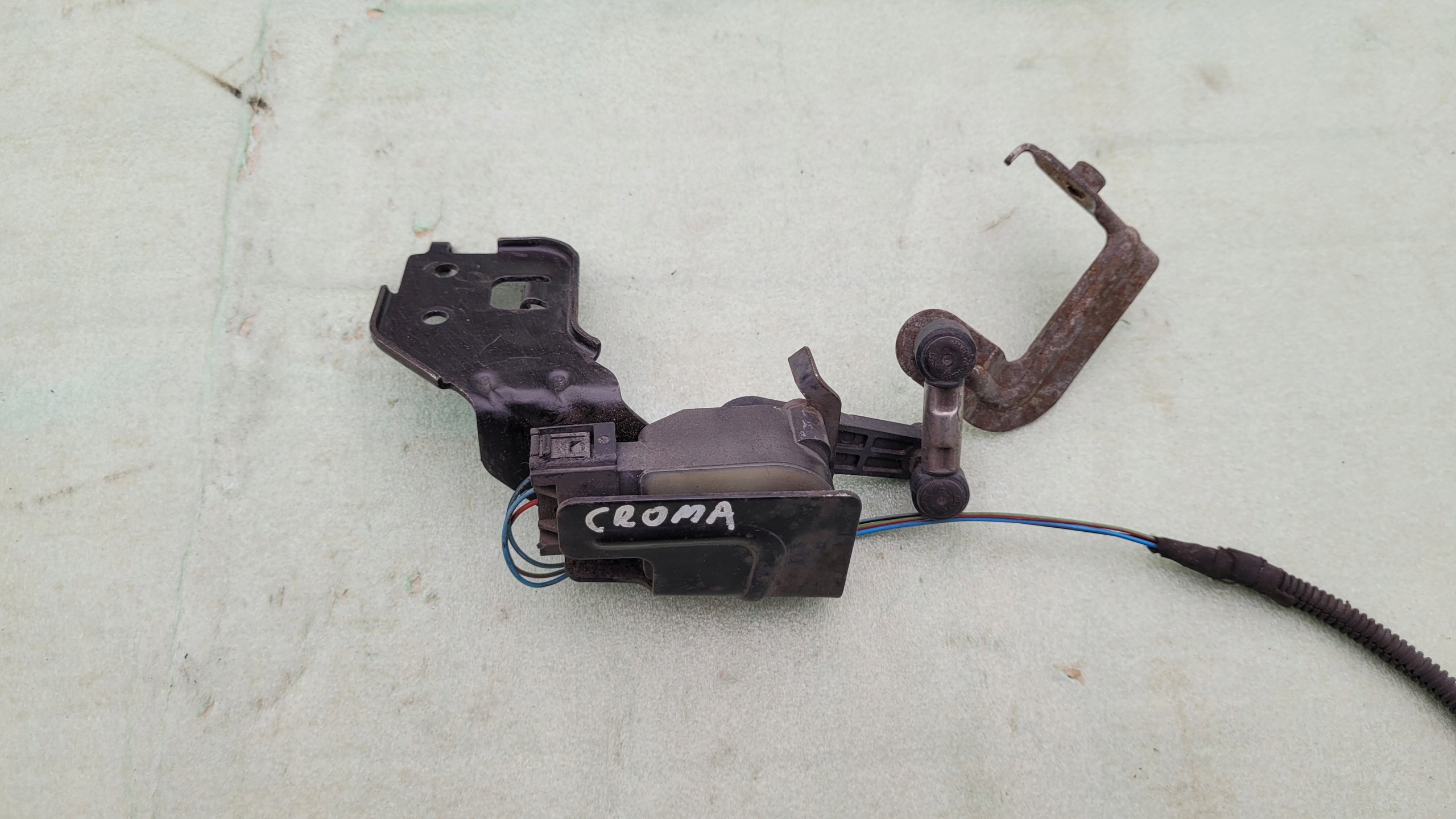 FIAT CROMA II КСЕНОНОВЫЙ ДАТЧИК ВЫРАВНИВАНИЯ 51753548