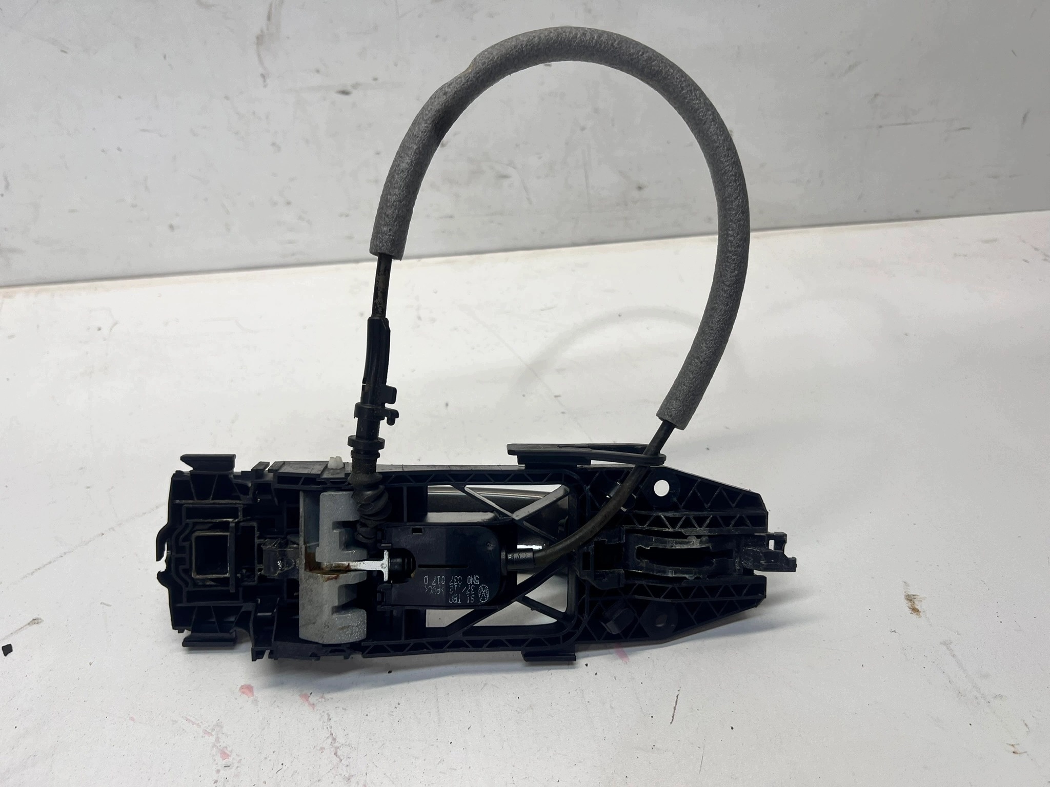 handle exterior door right AUDI A3 8V 8V0839885 LY1P