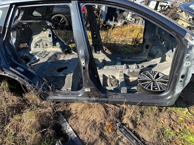 RENAULT KADJAR threshold pillar right