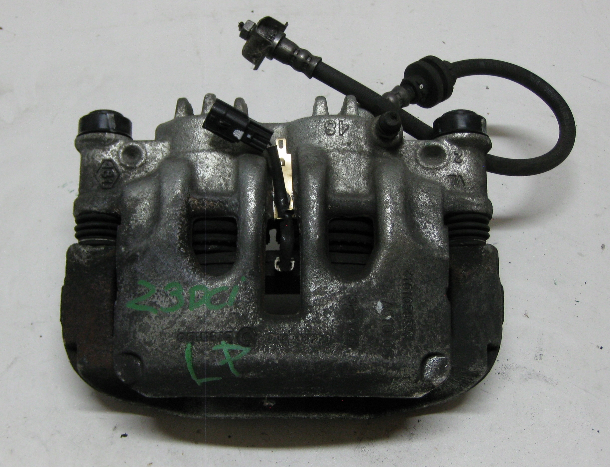 RENAULT MASTER III MOVANO 2.3 DCI caliper brake left front