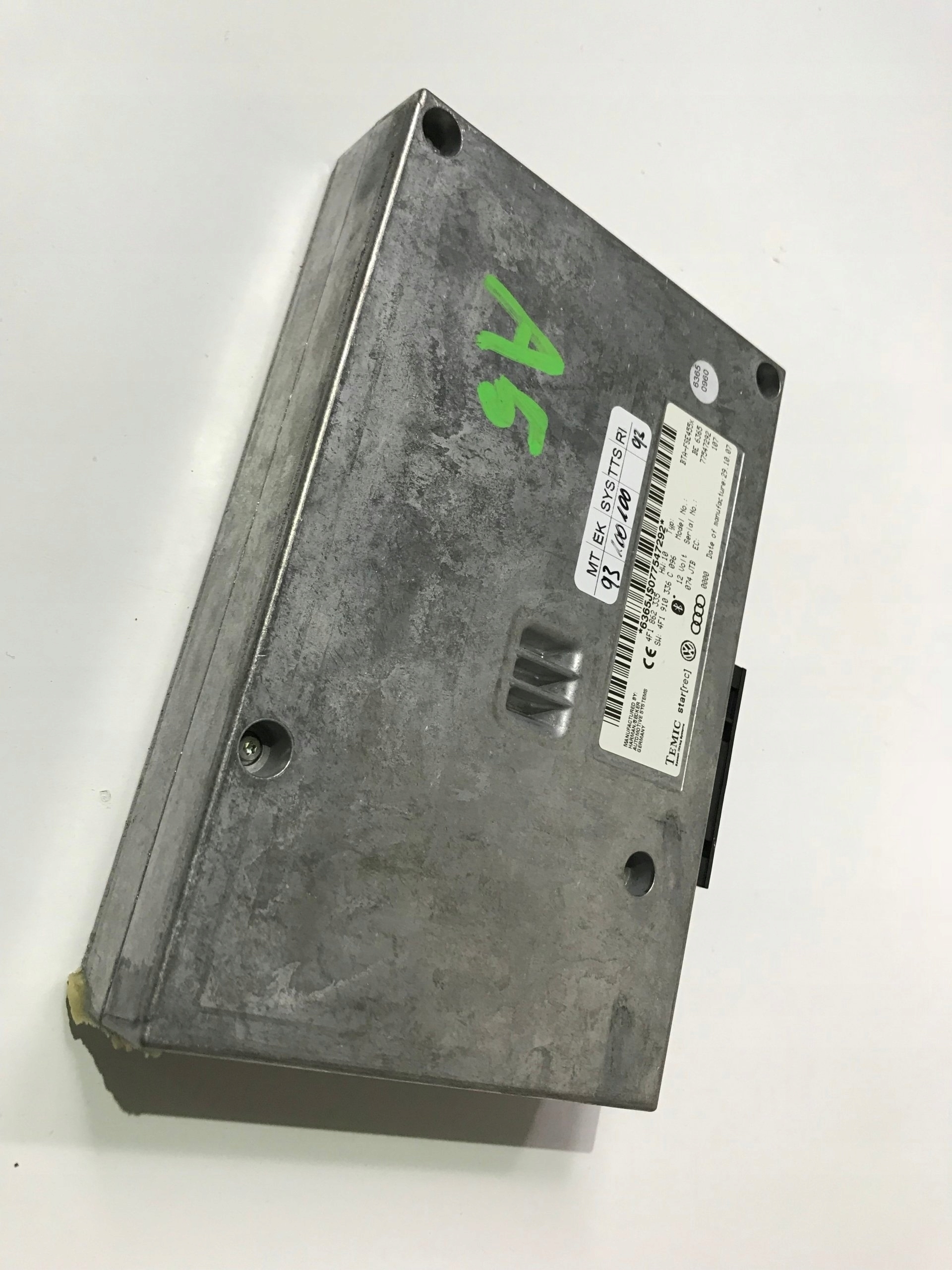 0000000000 - Audi A5 3.0 TDI модуль bluetooth 4f1862335